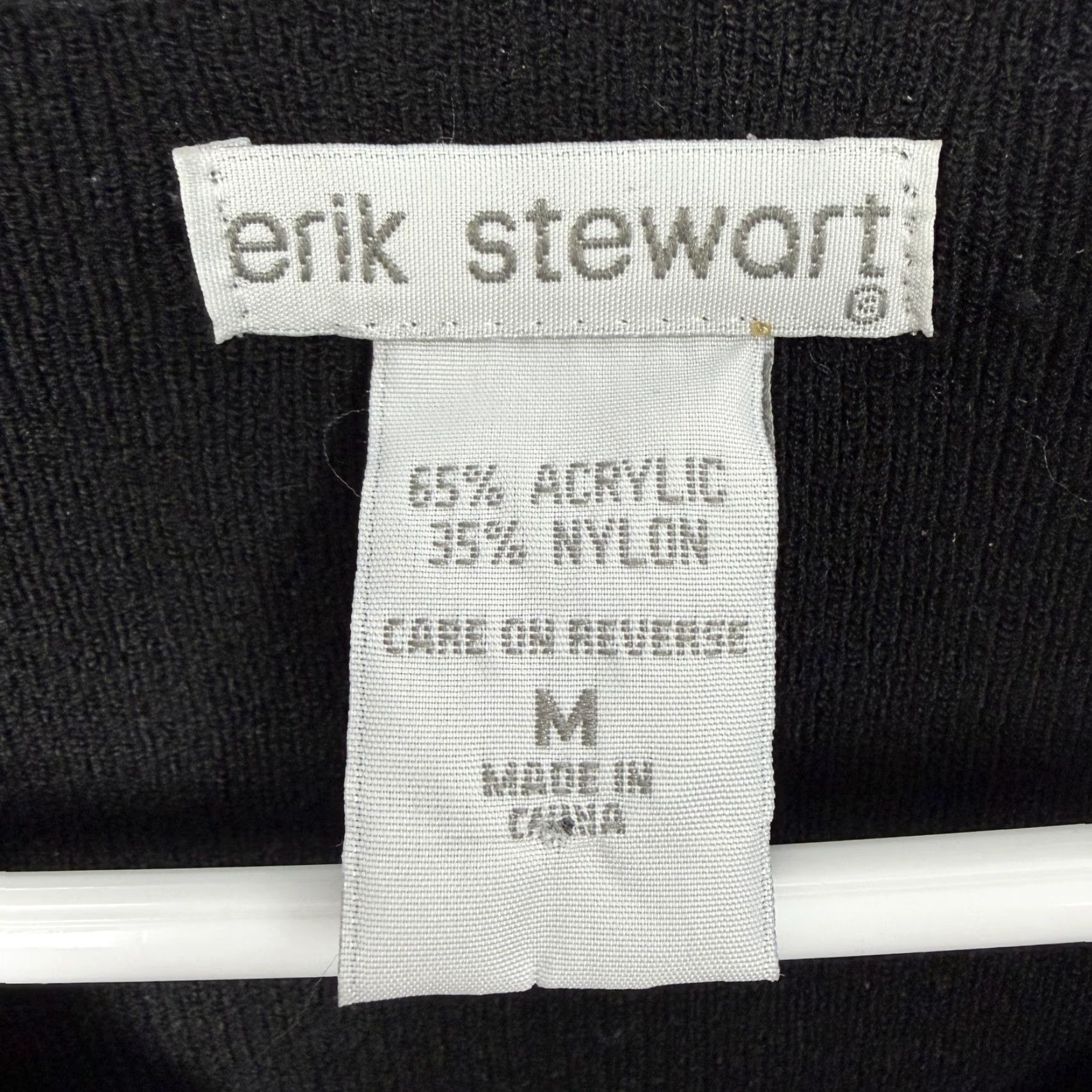 Vintage Erik Stewart Knit Top Medium Minimalist Layering Office Chic Dark Romantic Vamp Shirts Womens Black V-Neck 3/4 Sleeve Knit Sweater Size M / US 6-8 / IT 42-44 - 5 Thumbnail
