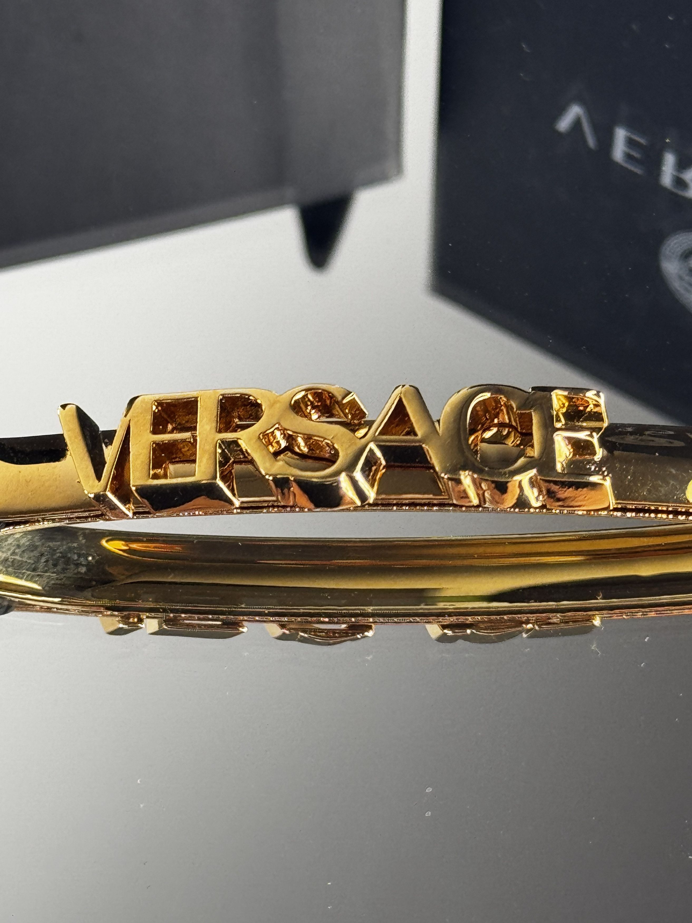 Versace Tribute Medusa Hair Clip Size ONE SIZE - 3 Thumbnail