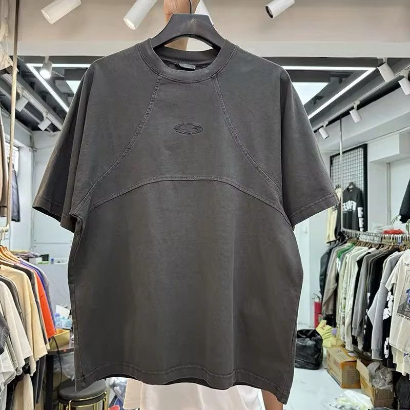 Japanese Brand Simple Embroided T Shirt Size US XL / EU 56 / 4 - 1 Thumbnail