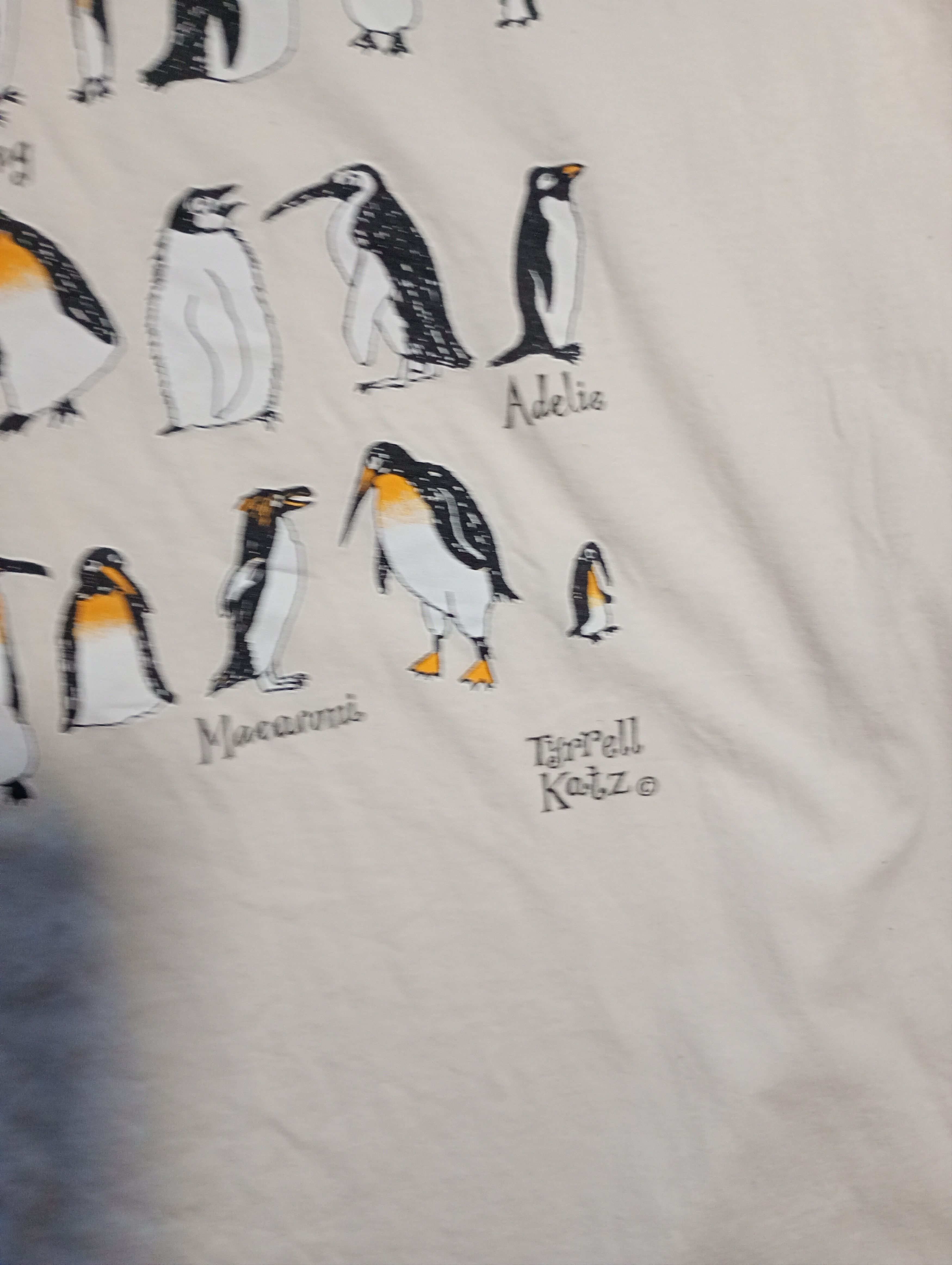 Vintage Tyrrel Katz Penguins Printed T-Shirt Vintage Size US XL / EU 56 / 4 - 8 Thumbnail
