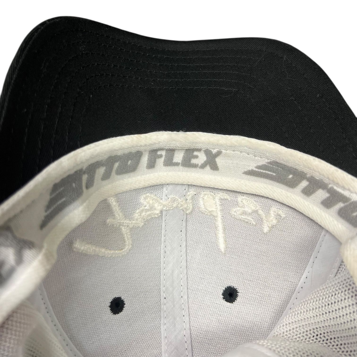 Fender Fender Guitars Black and White Otto Trucker Hat - S/M Size ONE SIZE - 5 Thumbnail