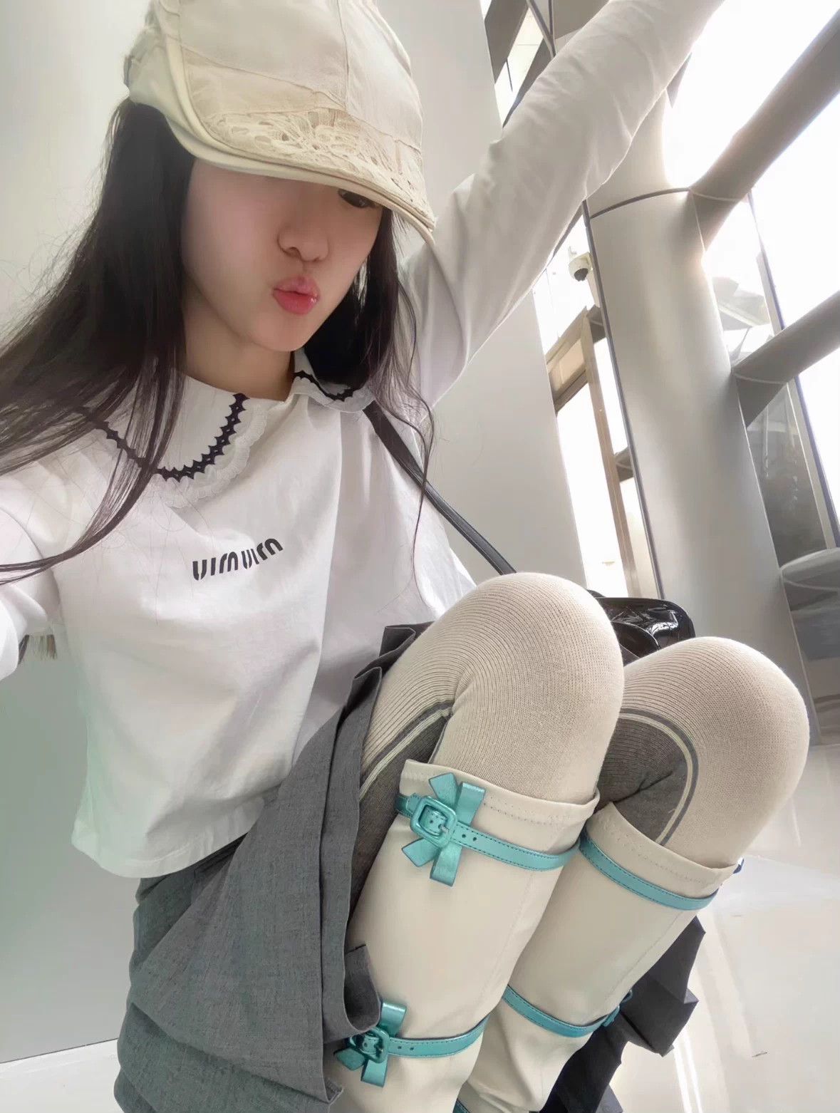 Miu Miu MIU MIU Doll Collar Cropped White Mini Logo Top M Size M / US 6-8 / IT 42-44 - 8 Thumbnail