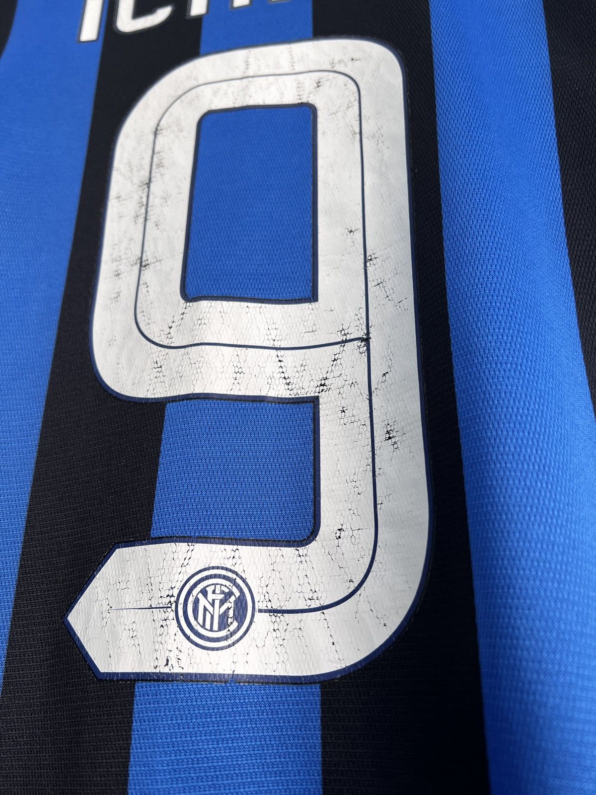 Nike Nike Soccer Icardi T-Shirt FC Inter Milan Home Jersey Size US M / EU 48-50 / 2 - 11 Thumbnail