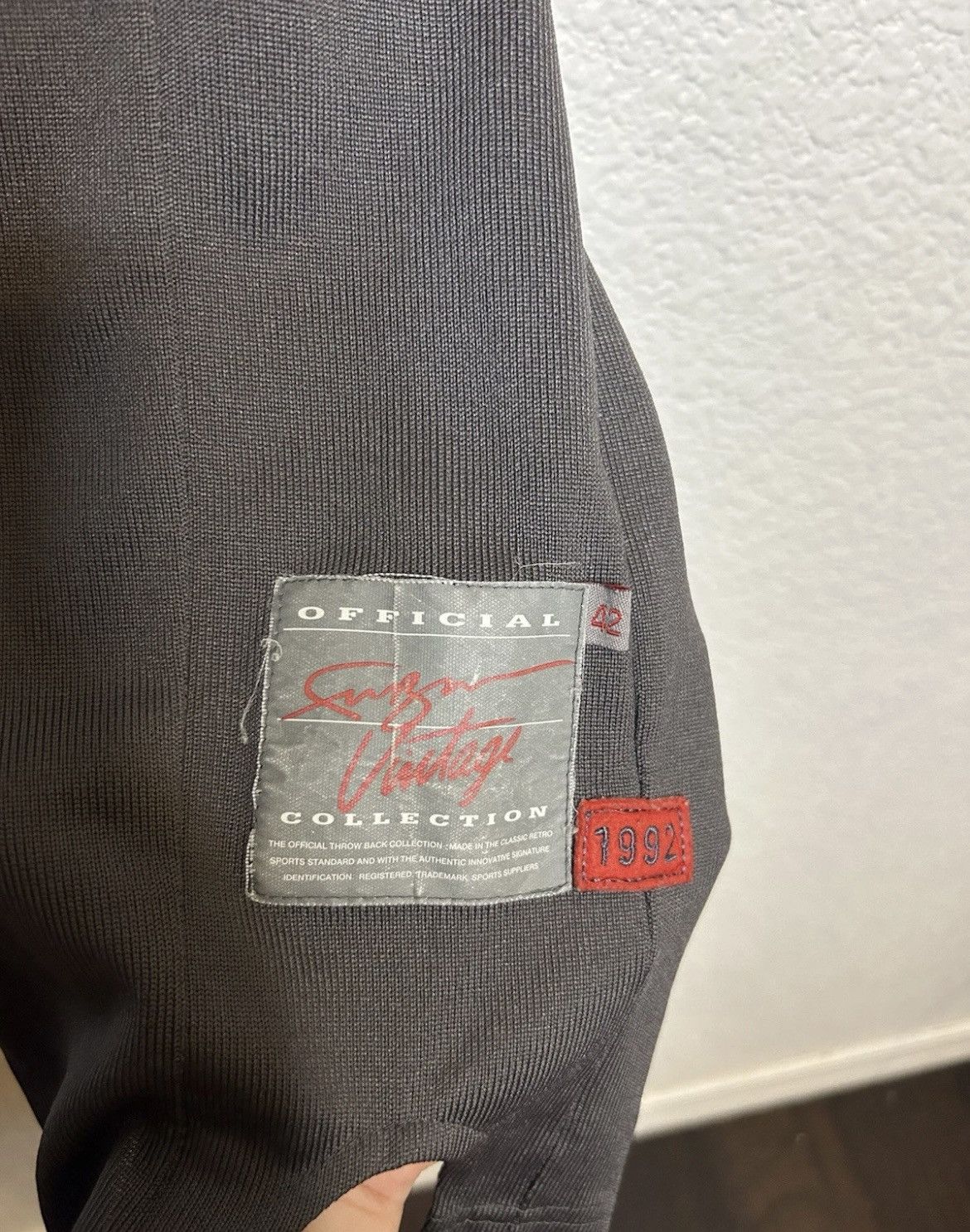 Fubu VTG FUBU Official Grey Red Y2K Football Jersey Men Large Size US L / EU 52-54 / 3 - 4 Thumbnail