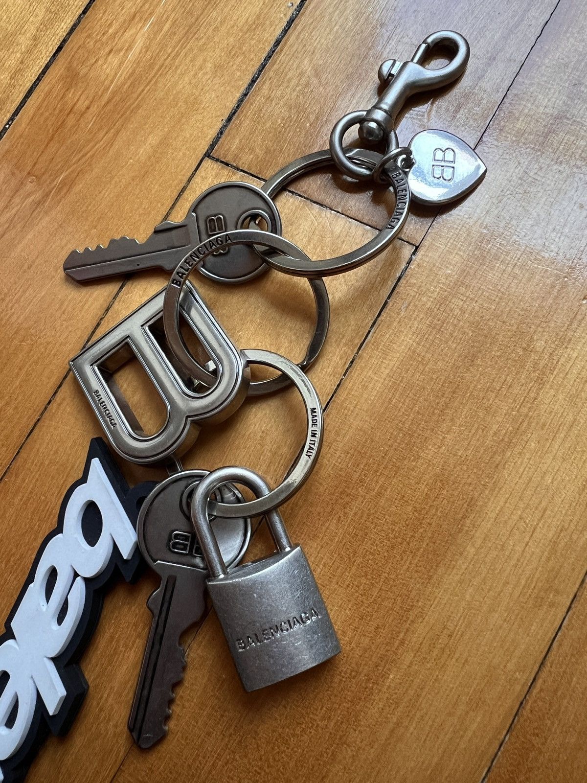 Balenciaga Balenciaga multi charms keychain Size ONE SIZE - 4 Thumbnail
