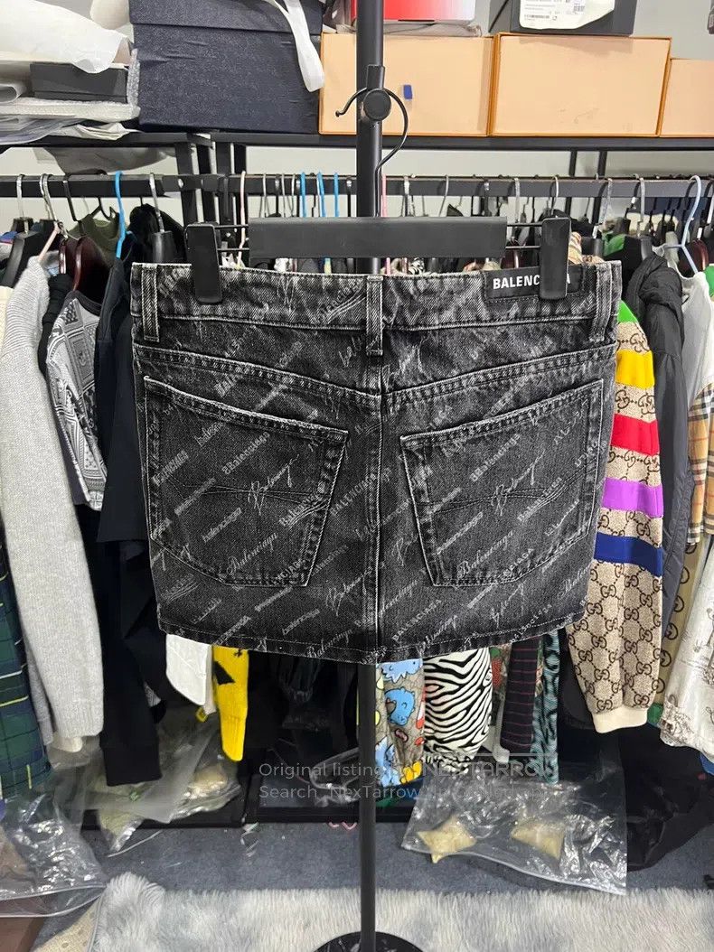 Balenciaga Balenciaga Short skirt Size 33" - 2 Thumbnail