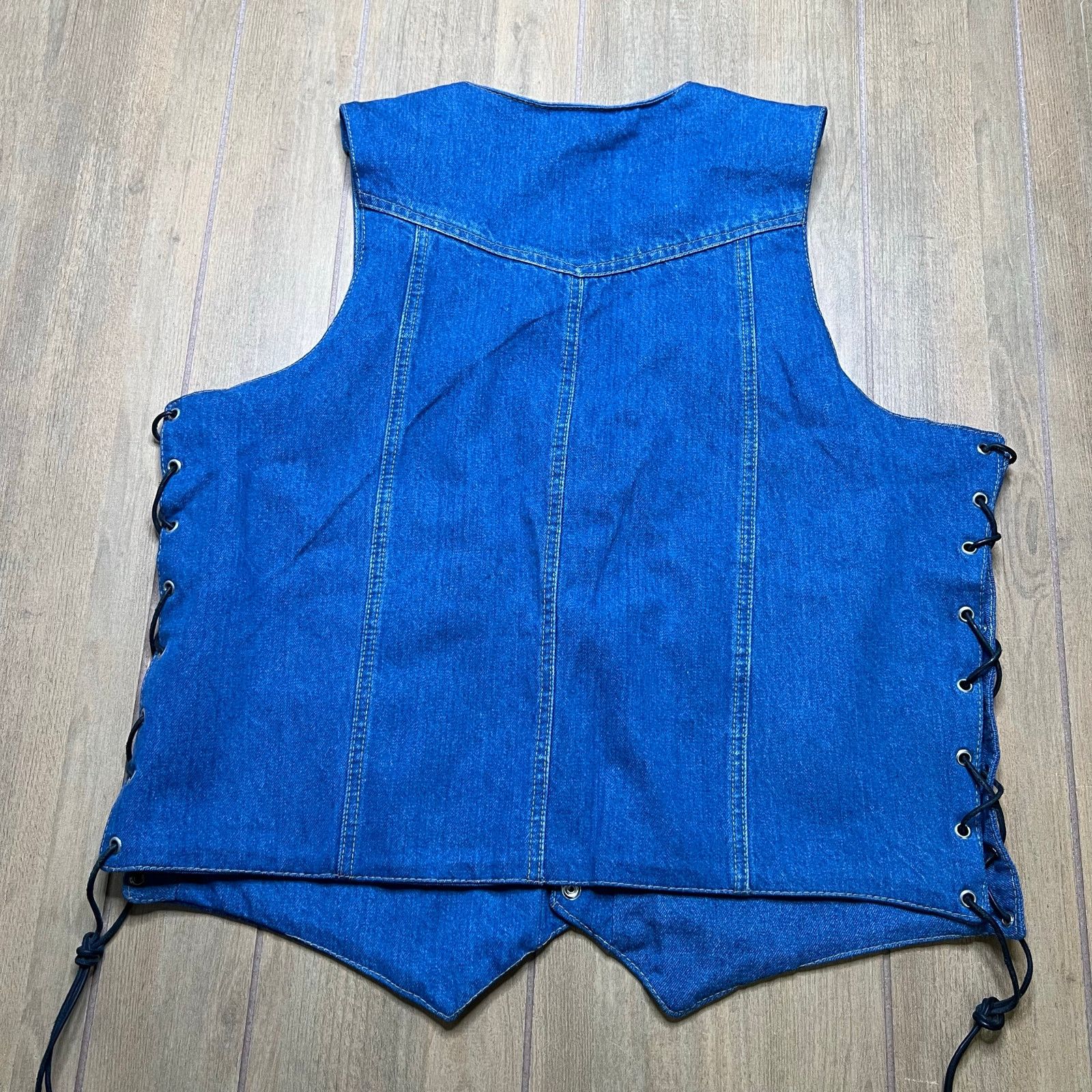 UNIK International Inc. Vintage‎ UNIK Denim Motorcycle Biker Denim Vest Lace Sz L Size US L / EU 52-54 / 3 - 6 Thumbnail