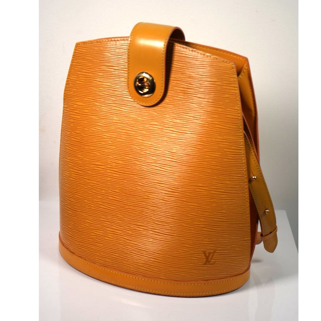 Louis Vuitton Epi Cluny Shoulder Bag Yellow Free Coa, Women's
