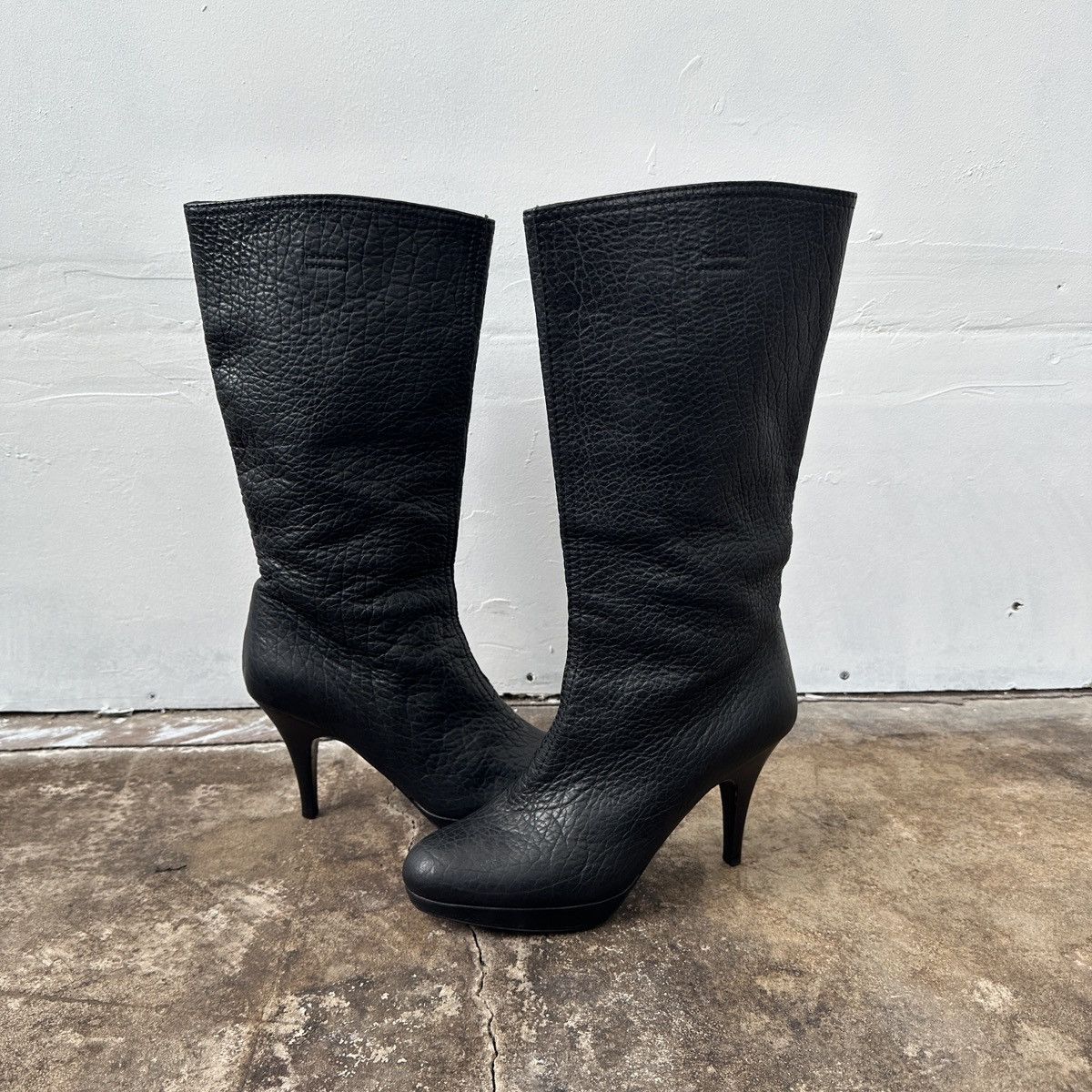 Miu Miu Miu Miu Cow Leather Boots With Heels Luxury Prada Type Size US 7 / IT 37 - 7 Thumbnail