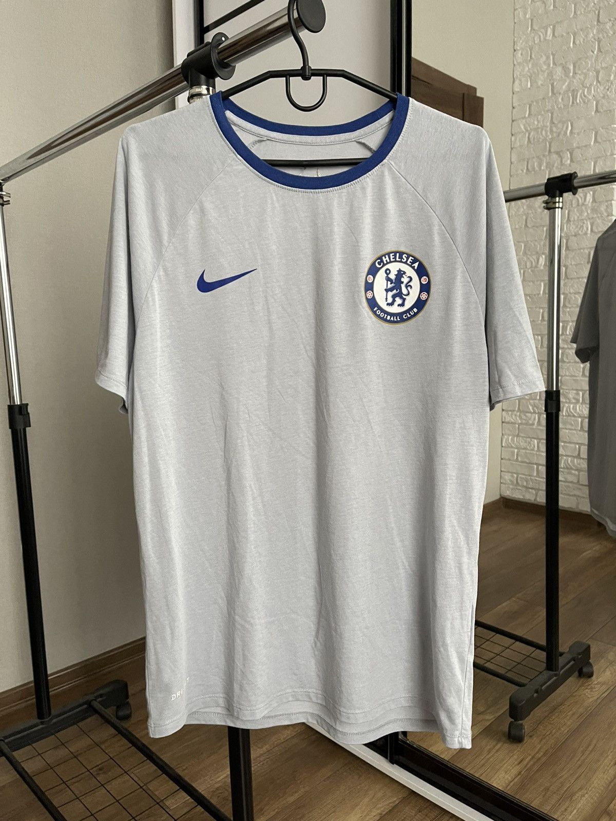Nike Nike Chelsea Soccer T-Shirt Tee Size US M / EU 48-50 / 2 - 1 Thumbnail