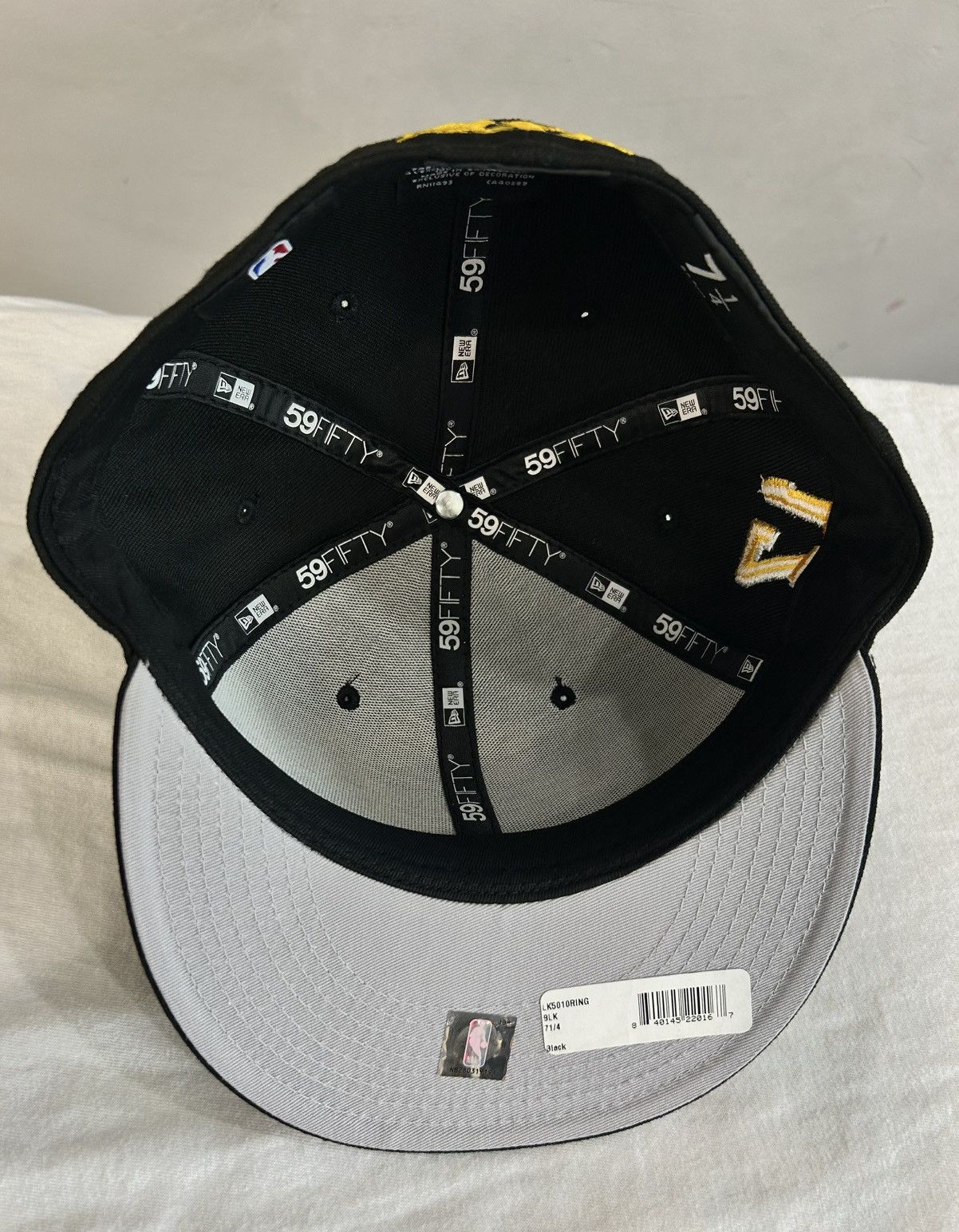 Born X Raised × NBA × New Era Born X Raised Lakers 17 Rings Champion Hat Size 7 1/4 NEW Size ONE SIZE - 5 Thumbnail