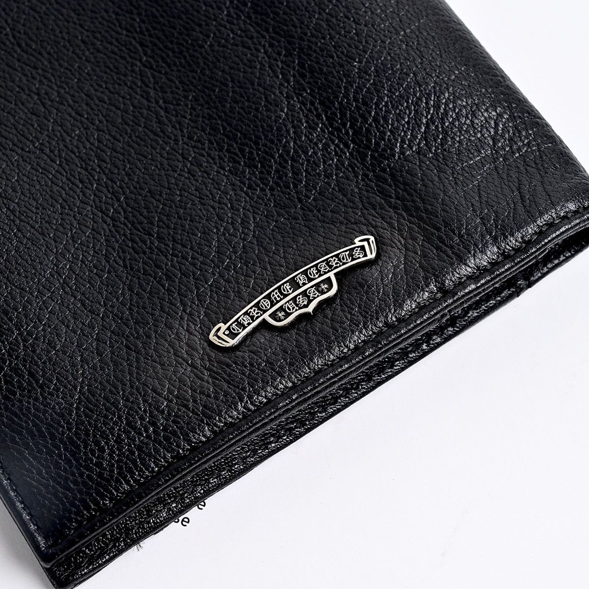 Chrome Hearts CHROME HEARTS SCROLL LABEL TRVL DOX WALLET BLACK Size ONE SIZE - 3 Thumbnail