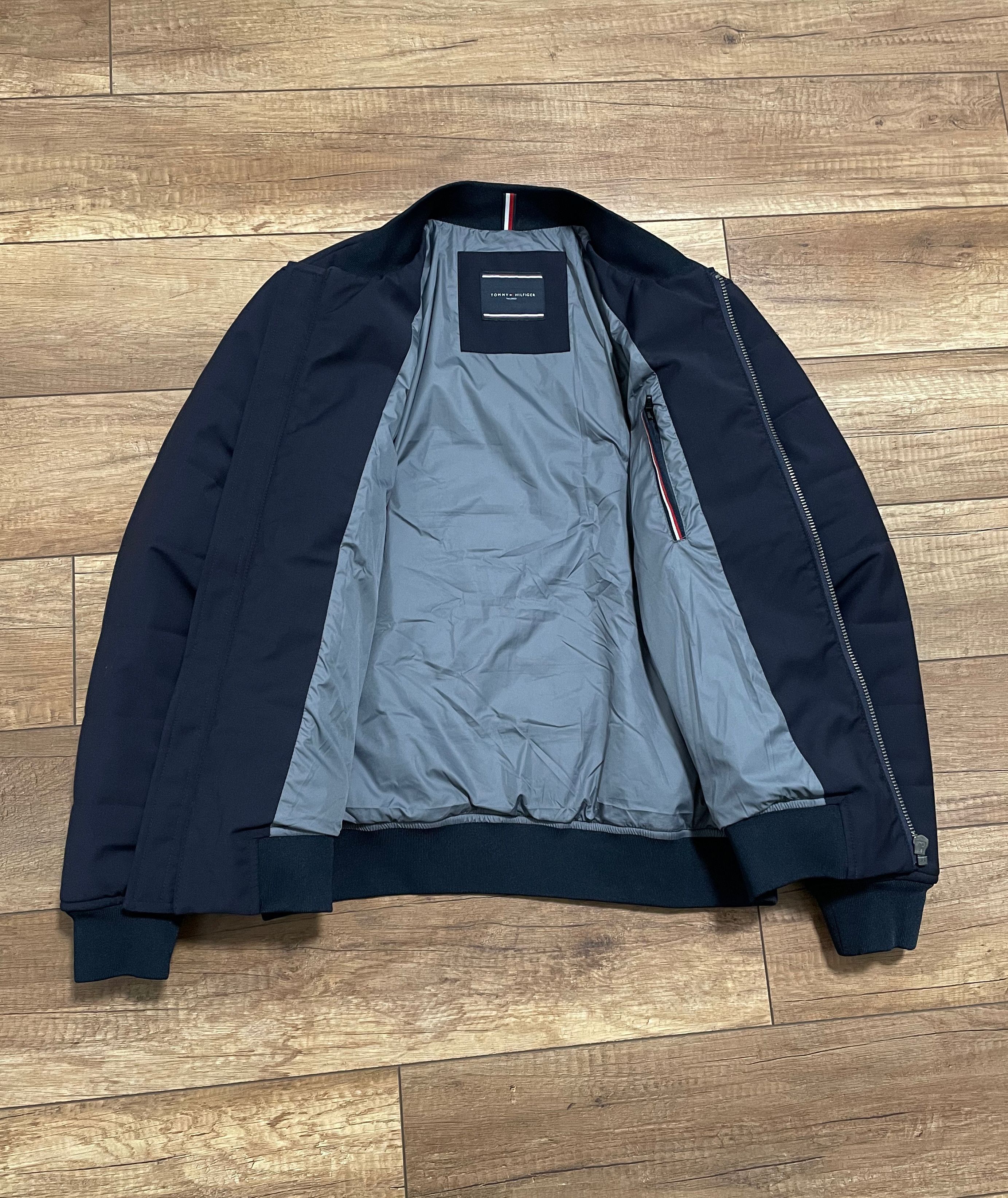Tommy Hilfiger Tommy Hilfiger Tailored Navy Blue Insulated Bomber Jacket Size US M / EU 48-50 / 2 - 5 Thumbnail