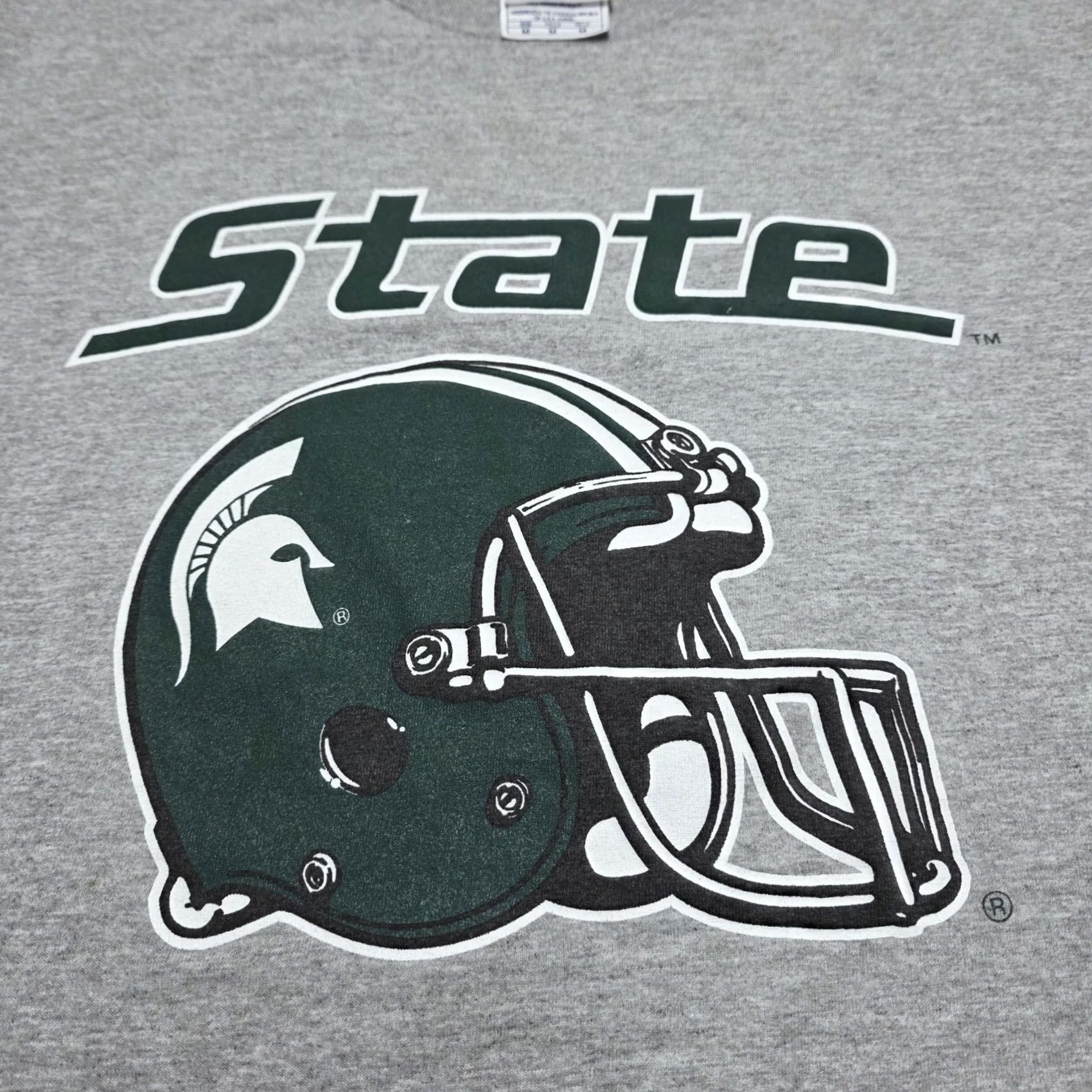 AAA VINTAGE Michigan State Spartans Helmet Gray Medium T-Shirt Y2k Mens M Cotton Blend Short Sleeve Round Neck Size US M / EU 48-50 / 2 - 4 Thumbnail