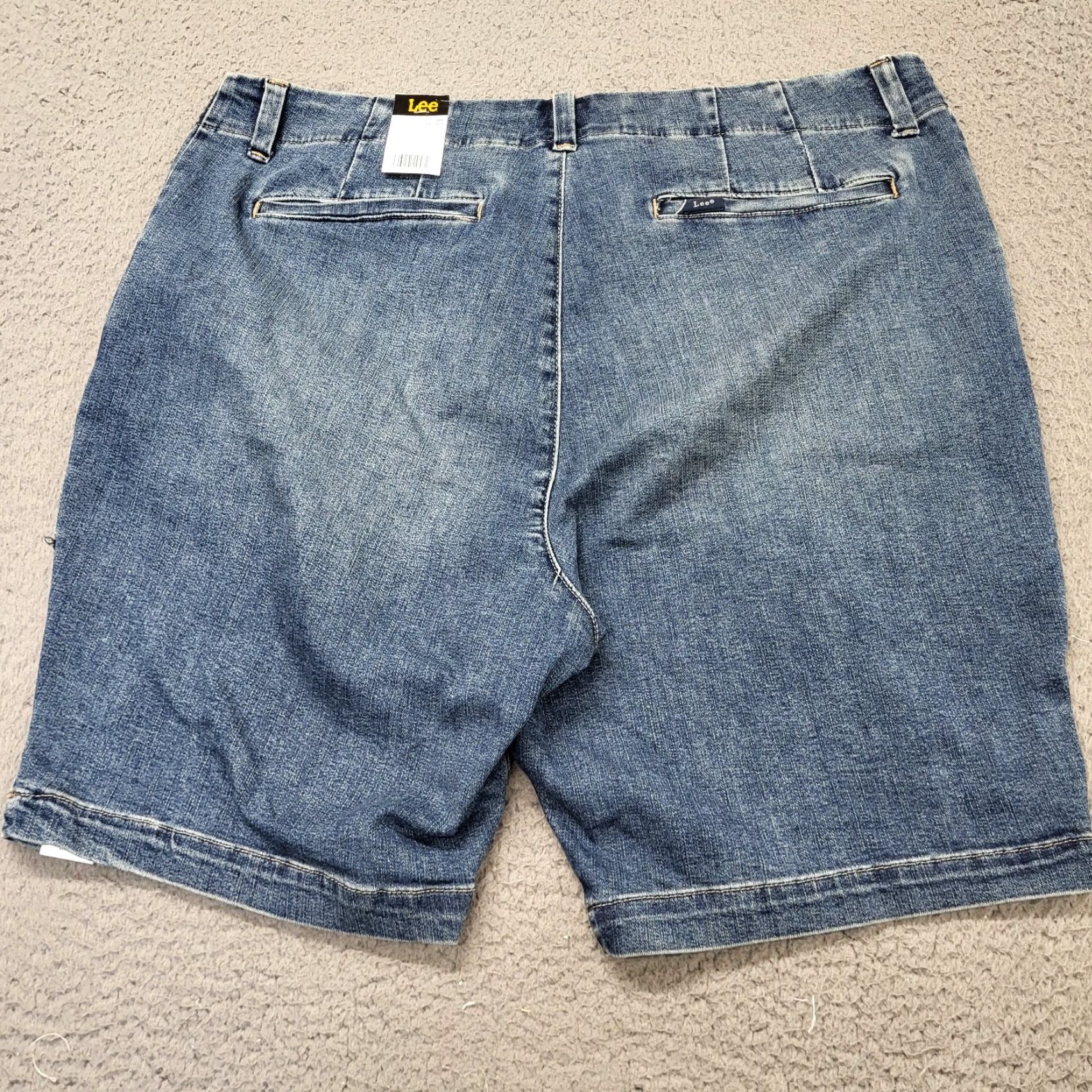 Lee Lee Bermuda Shorts Womens 18W Blue Denim NWT Legendary Style Medium Stretch Size 40" / US 18 - 4 Thumbnail