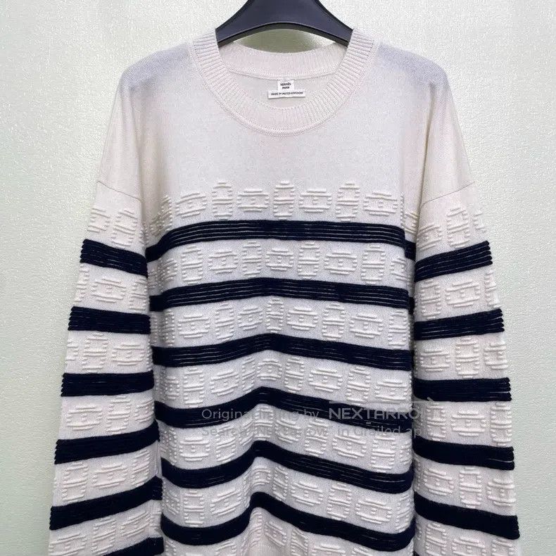 Hermes Hermes Pig Nose Jacquard Crew Neck Sweater Size XS / US 0-2 / IT 36-38 - 3 Thumbnail