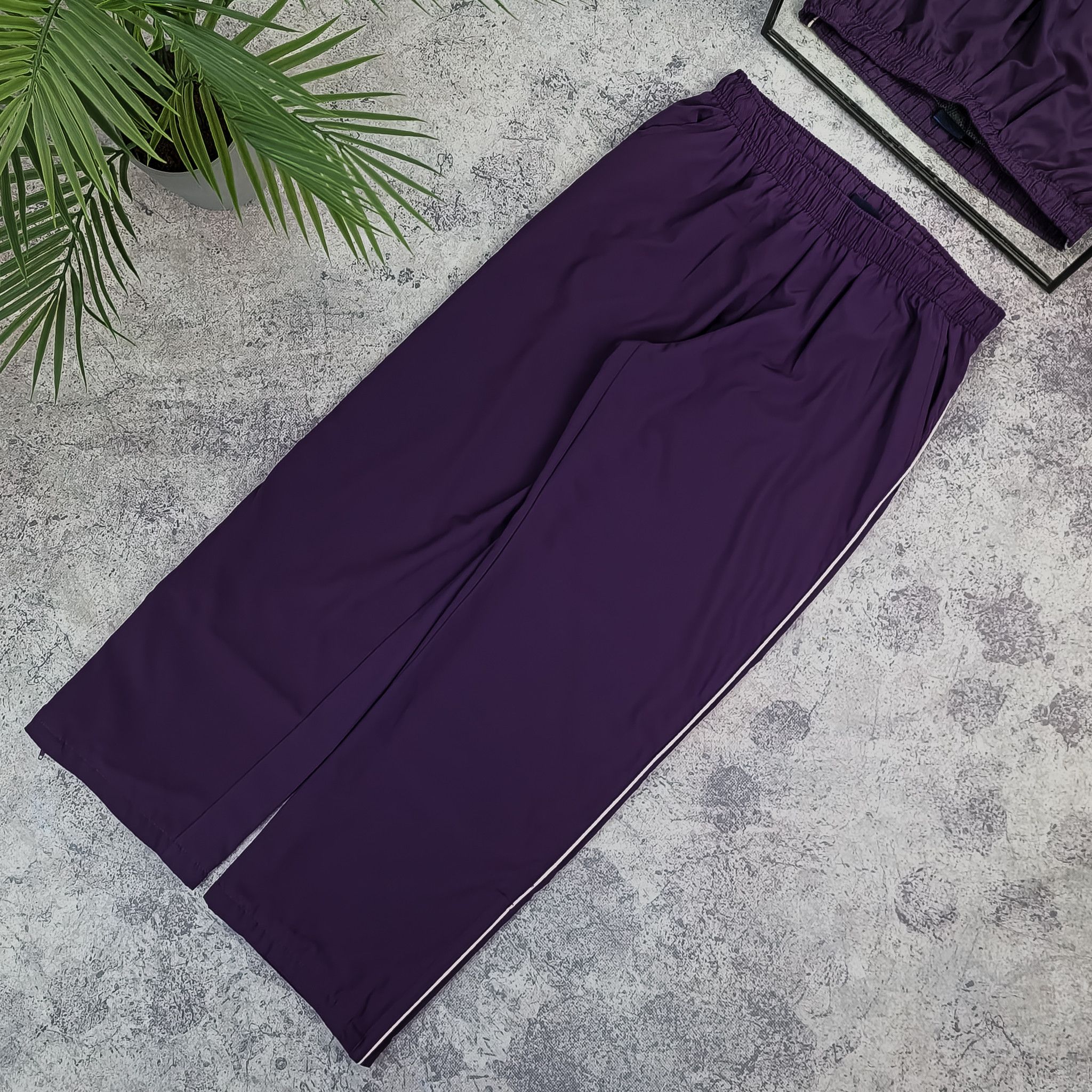 Vintage nylon track pants Size US 32 / EU 48 - 1 Thumbnail