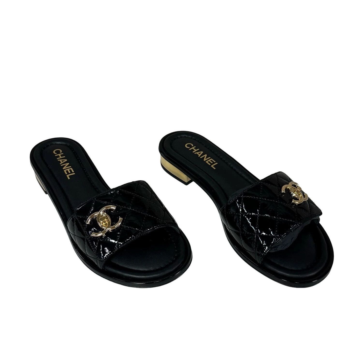 Chanel Chanel Quilted Patent Logo Slides Size 39 Size US 9 / IT 39 - 1 Thumbnail