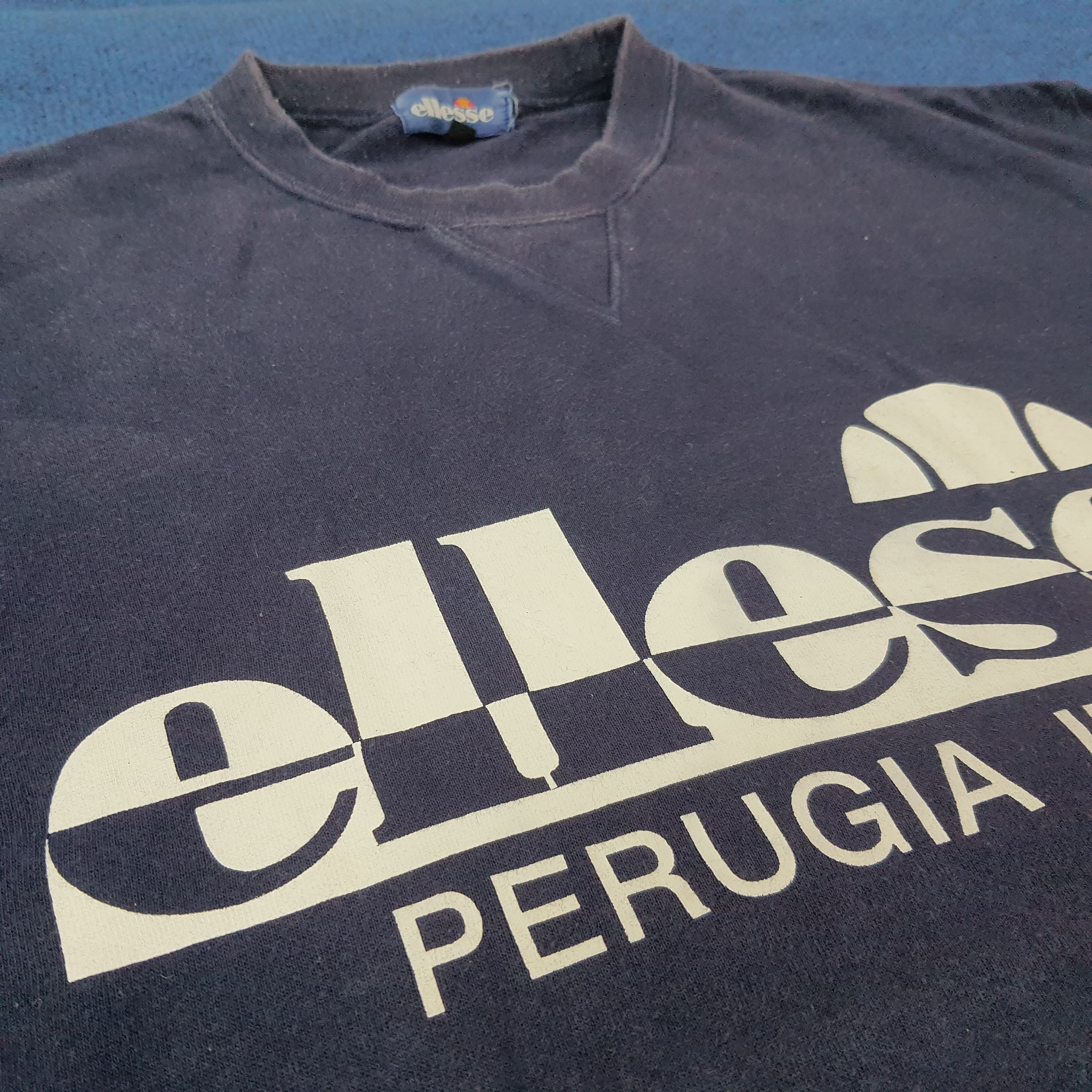 Ellesse Vintage Ellesse Ellesse Perugia Italia Shirt C264N23 Size US L / EU 52-54 / 3 - 2 Thumbnail