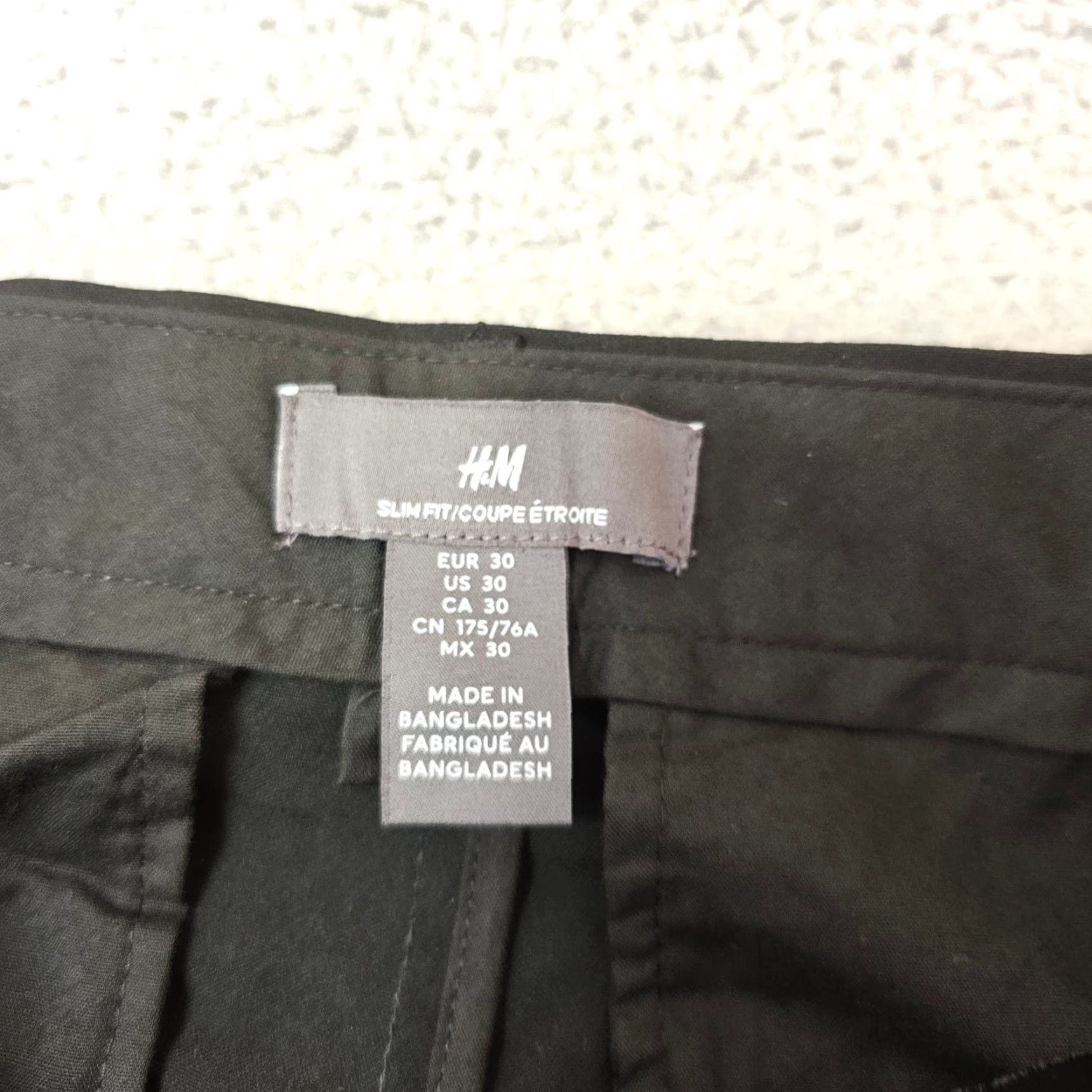 H&M H&M Dress Pants Mens 30x30 Black Slim Fit Chinos Flat Front Slacks Trousers Dress Pants Mens Slim Fit Black 30x30 Size US 30 / EU 46 - 5 Thumbnail