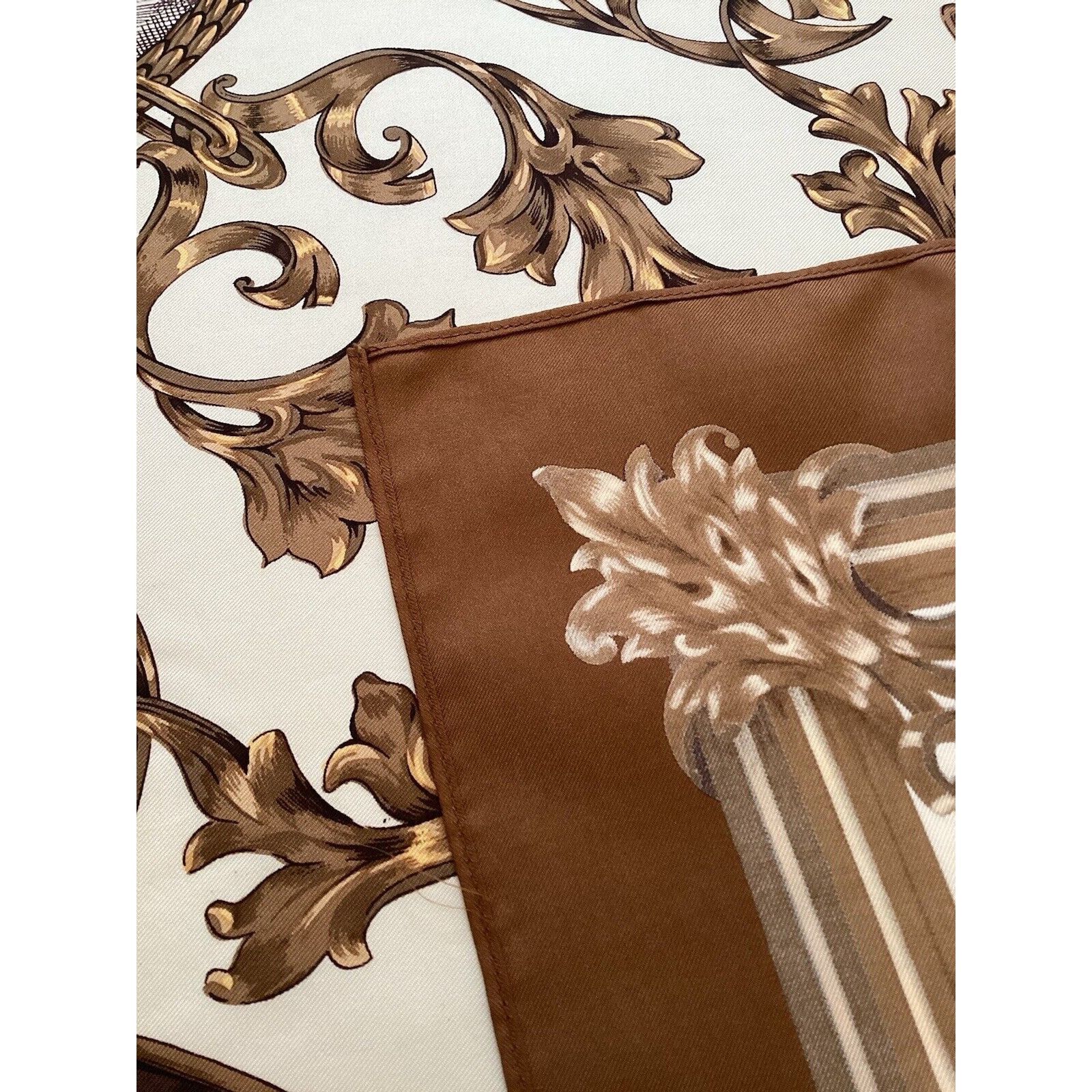 Other CHASSEUR PARIS Ivory Brown Hunting Print Scarf 35" SQR EX CO Size ONE SIZE - 5 Thumbnail