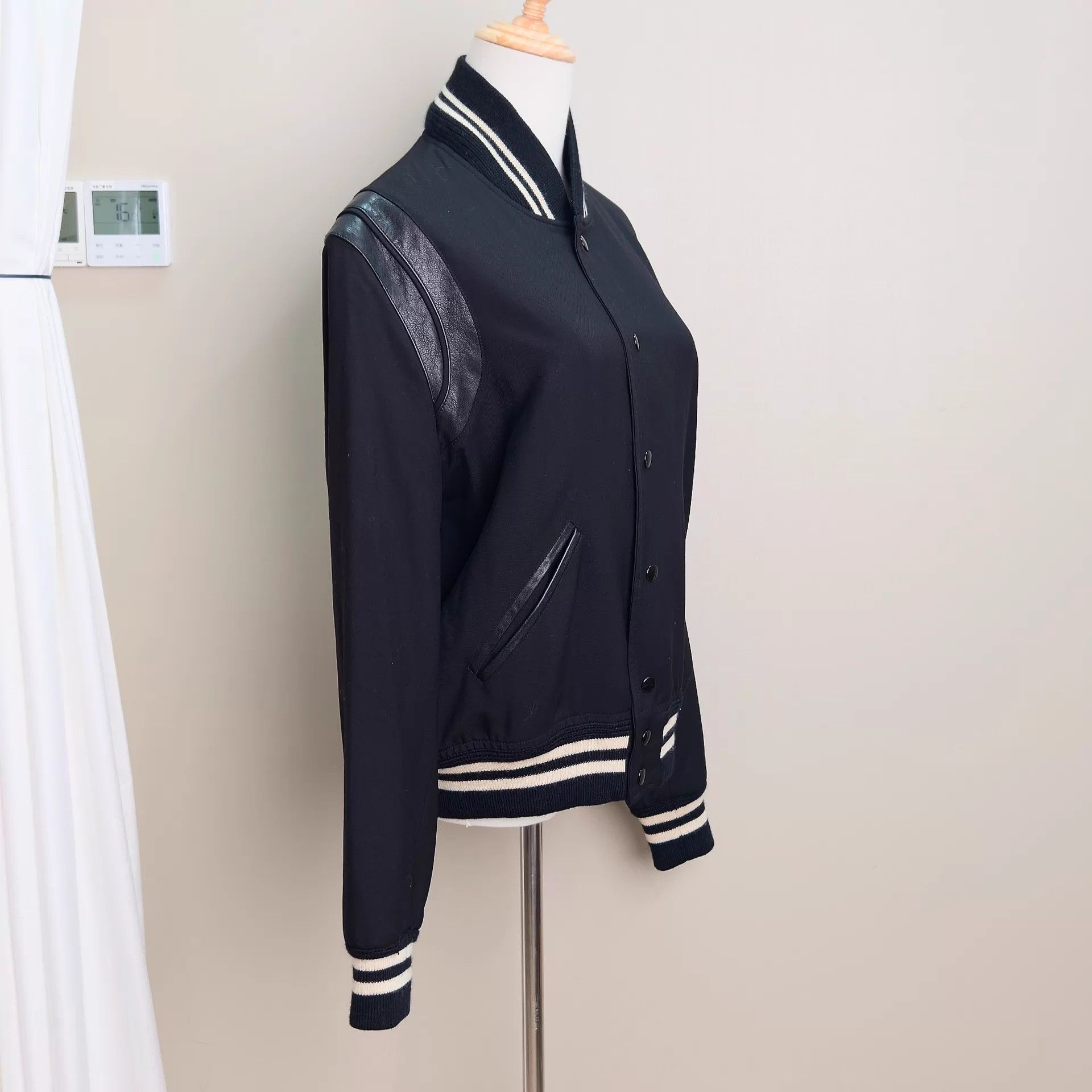 Yves Saint Laurent YSL Black Wool & Leather 48 Jacket Size US M / EU 48-50 / 2 - 4 Thumbnail