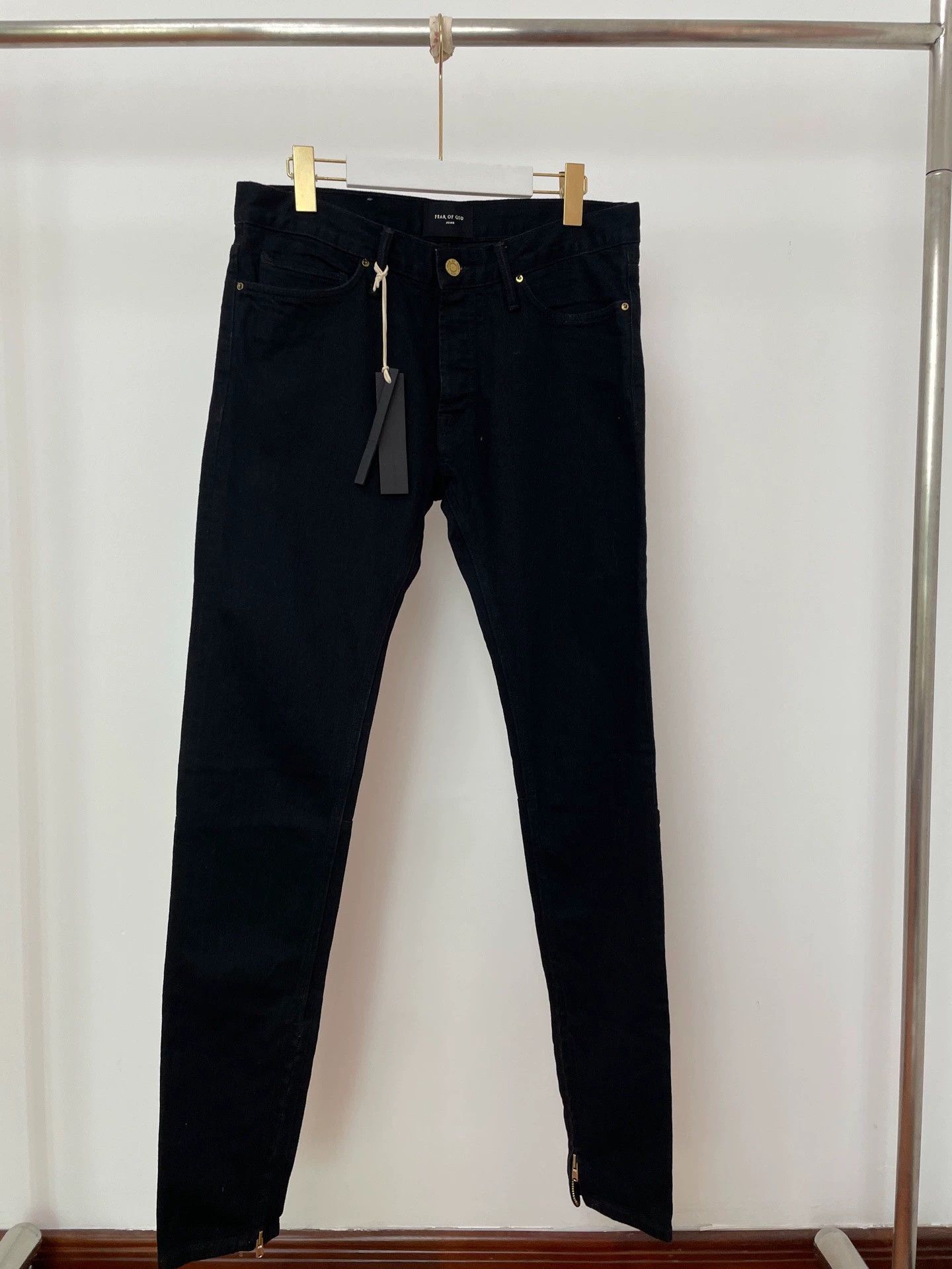 Fear of God Fear of God New with Tags Zip Cuff Straight Jeans W31 Size US 31 - 1 Thumbnail