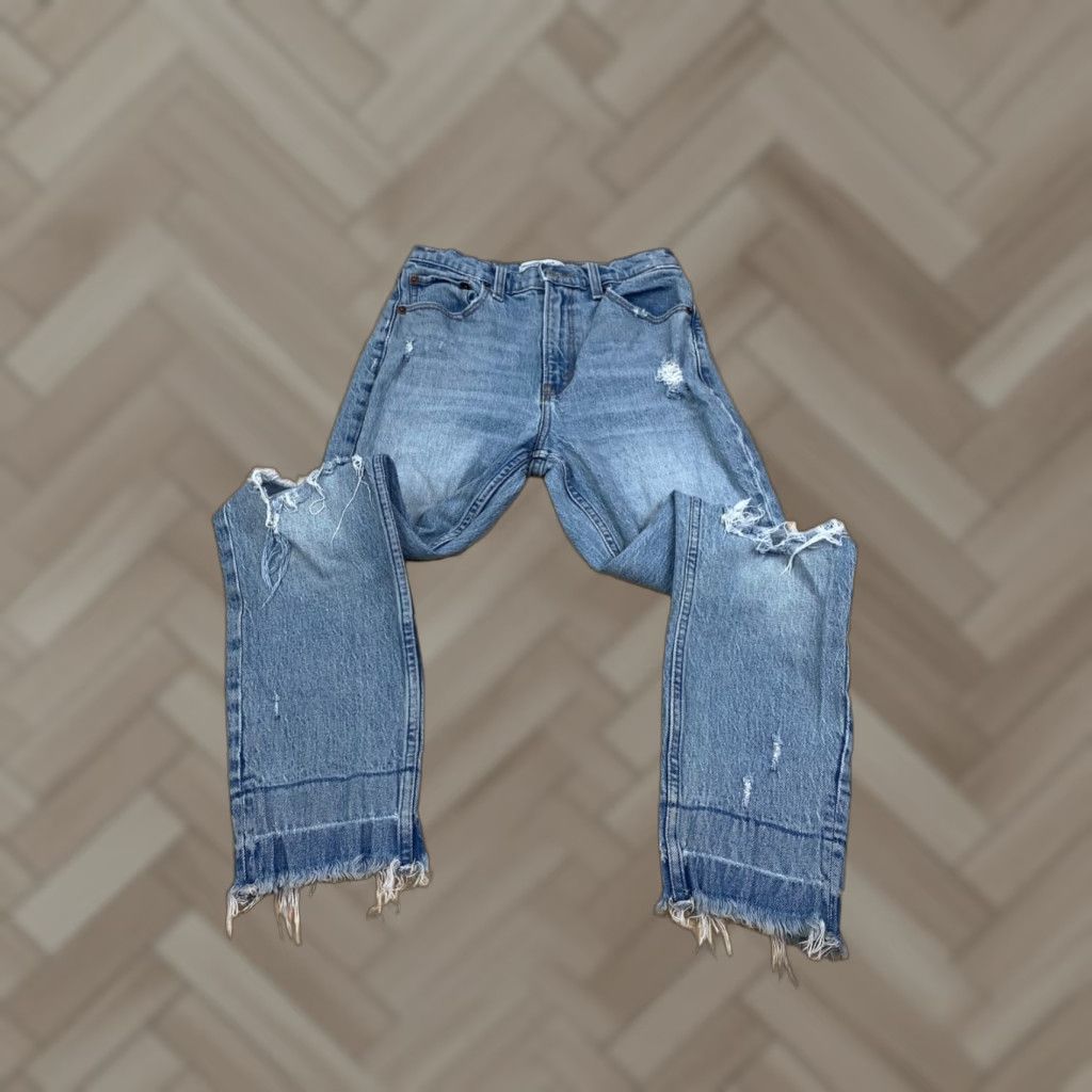 Abercrombie & Fitch Abercrombie & Fitch High Rise Mom Jeans Womens 26 Regular Blue Denim Distressed Pockets Stretch Jeans 1990s Womens Size 26" / US 2 / IT 38 - 1 Thumbnail