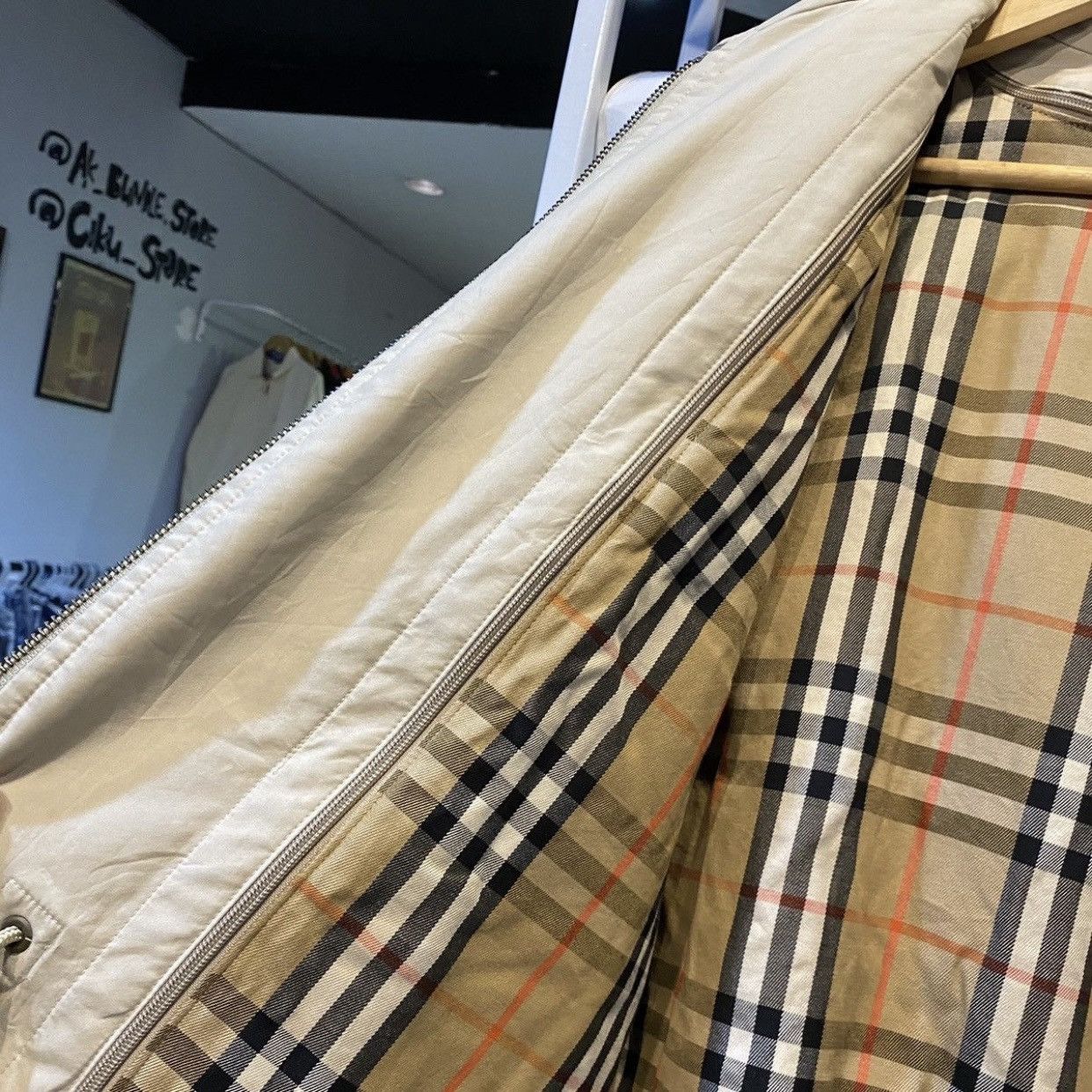 Burberry Vintage Burberry Nova Check Hooded Parka Jacket Size US S / EU 44-46 / 1 - 13 Thumbnail