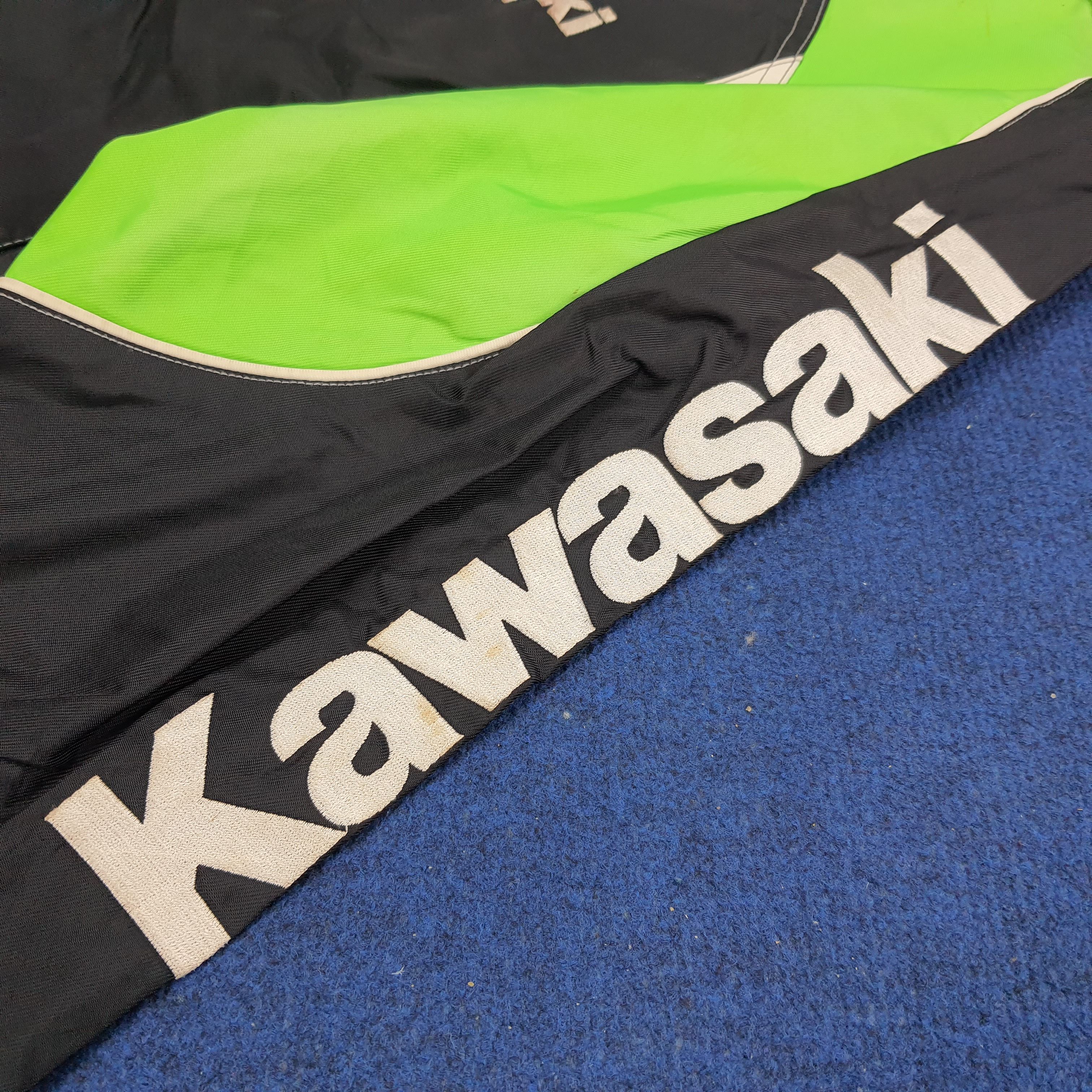 Japanese Brand × Vintage Vintage Kawasaki Racing Team Japanese Brand Bikers Jacket Size US L / EU 52-54 / 3 - 8 Thumbnail