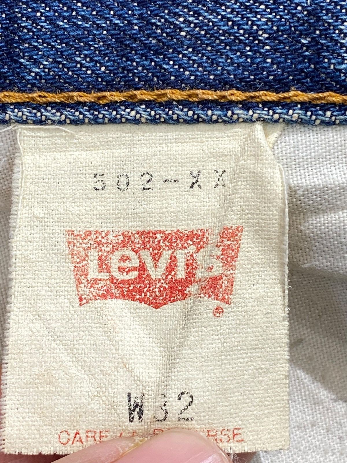 Levi's Levi’s Faded Blue Wash Whiskers Style Loose Jeans Size US 31 - 12 Thumbnail