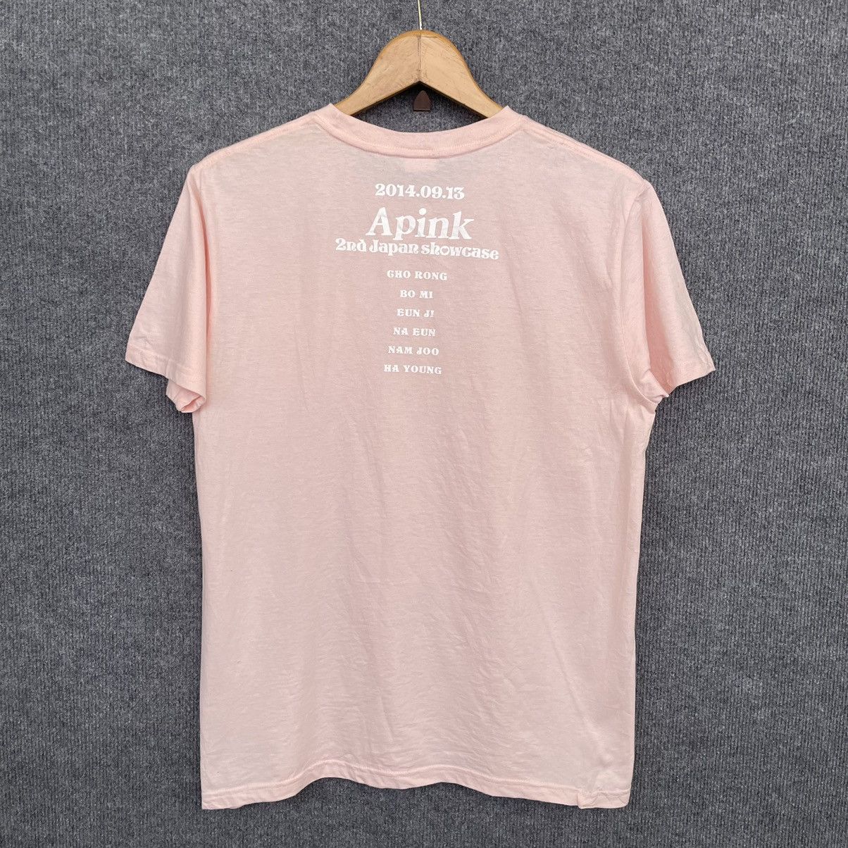 Band Tees × Vintage Apink Korean Pop Kpop Group Japan Second Showcase TShirt Size US M / EU 48-50 / 2 - 4 Thumbnail