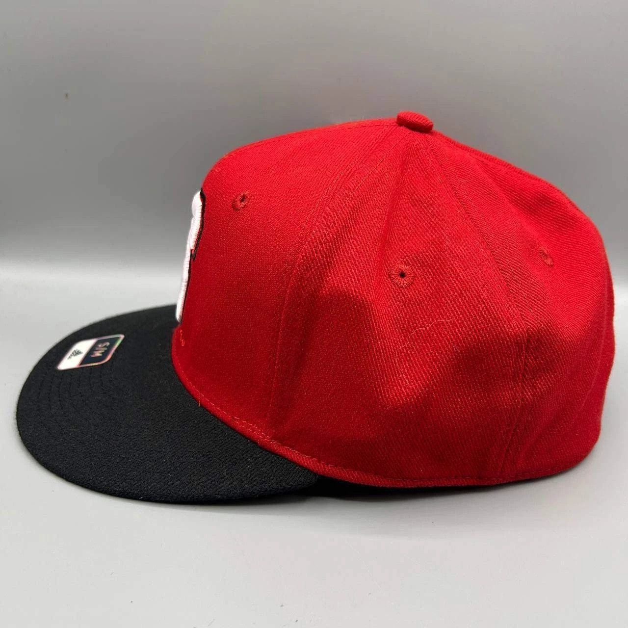 Adidas NC State Wolfpack Hat Men Red Black Stretch Fitted Cap S-M Size ONE SIZE - 7 Thumbnail