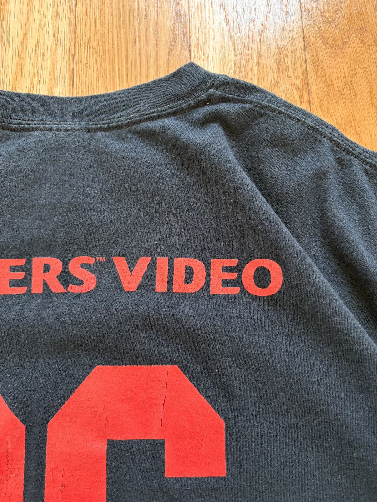 Gildan Lara Croft Tomb Raider Legend 2006 Promo Vintage Y2K Tee L Size US XL / EU 56 / 4 - 14 Thumbnail