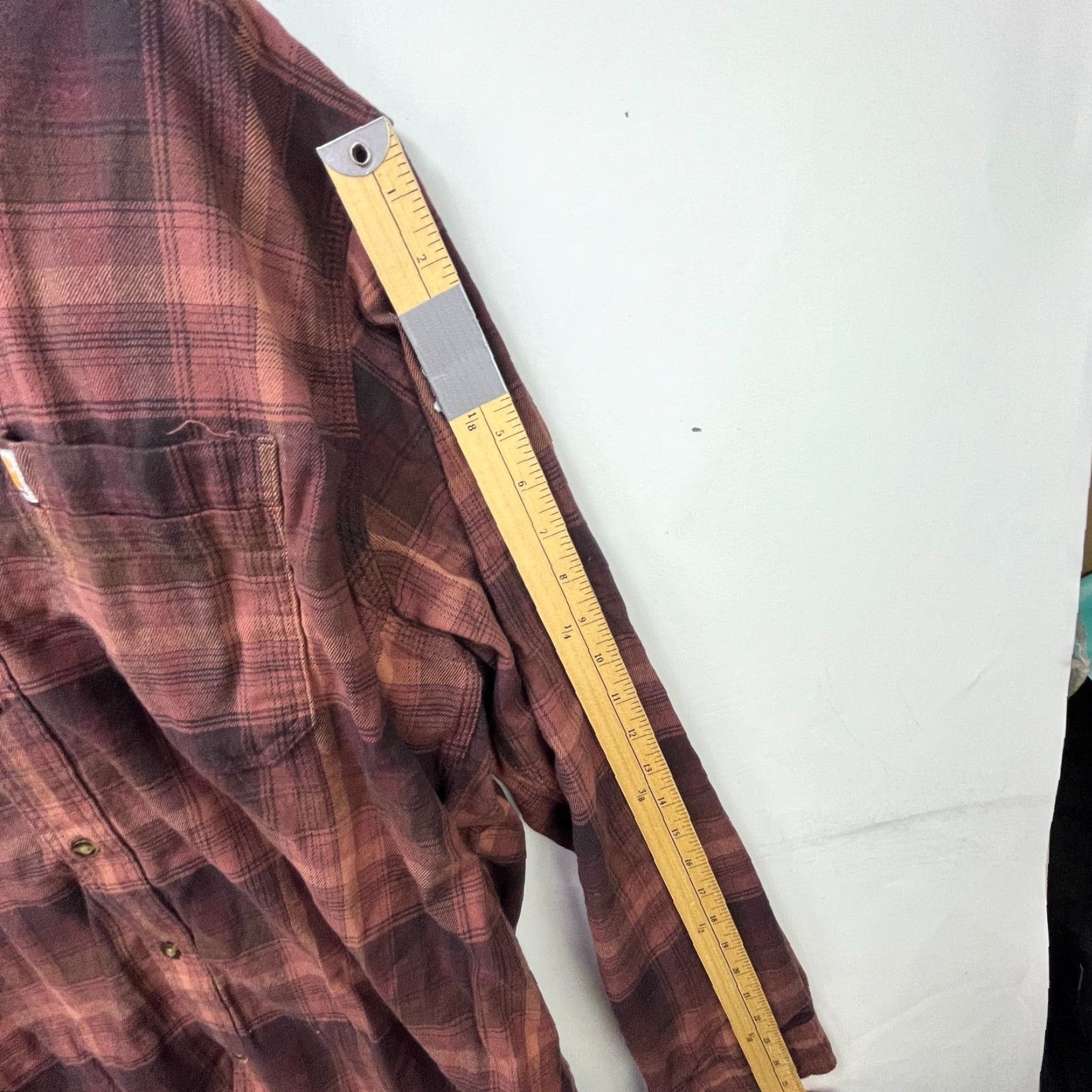 Carhartt VINTAGE Carhartt Plaid Button-Up Long Sleeve Shirt XL Red Men Size US XL / EU 56 / 4 - 7 Thumbnail
