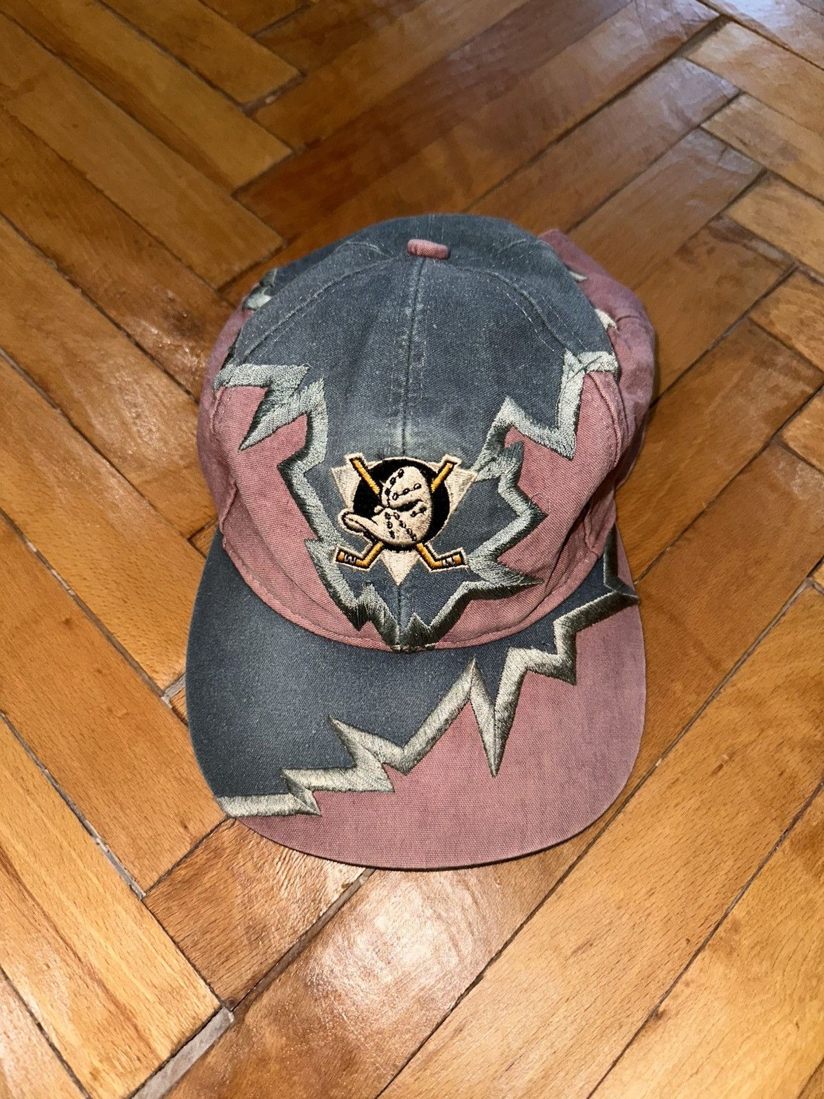 Drew Pearson Vintage Rare Cap Drew Pearson Mighty Ducks NHL thunder 90s Size ONE SIZE - 1 Thumbnail