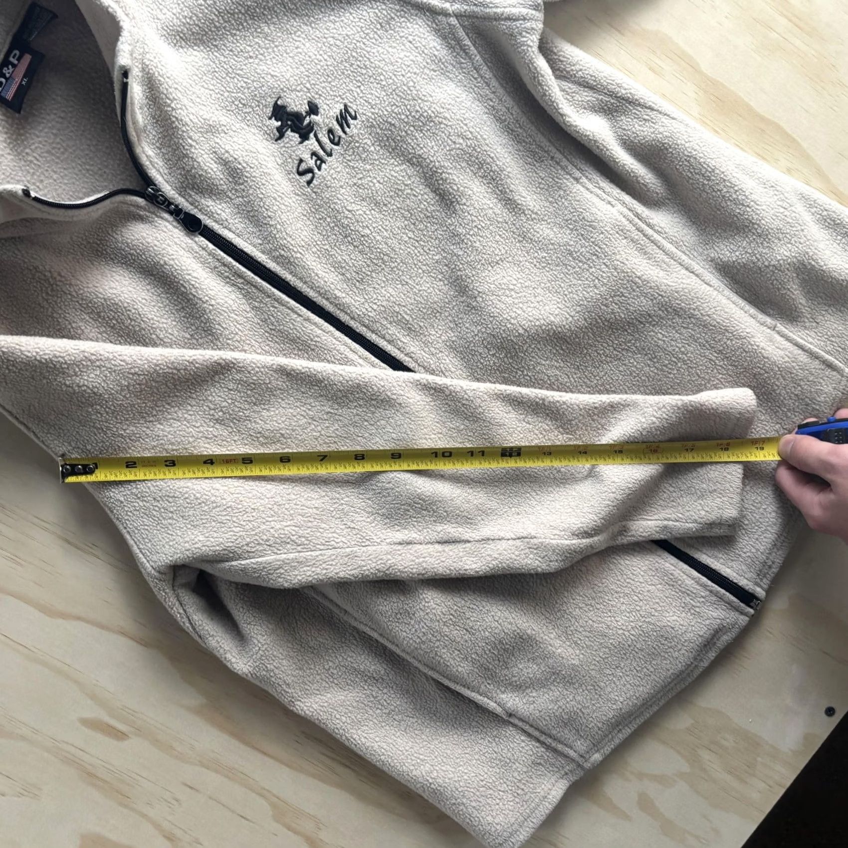 Vintage VINTAGE Women's XL Beige Full Zip Salem Witch Embroidered Halloween Theme Fleece Size XL / US 12-14 / IT 48-50 - 5 Thumbnail