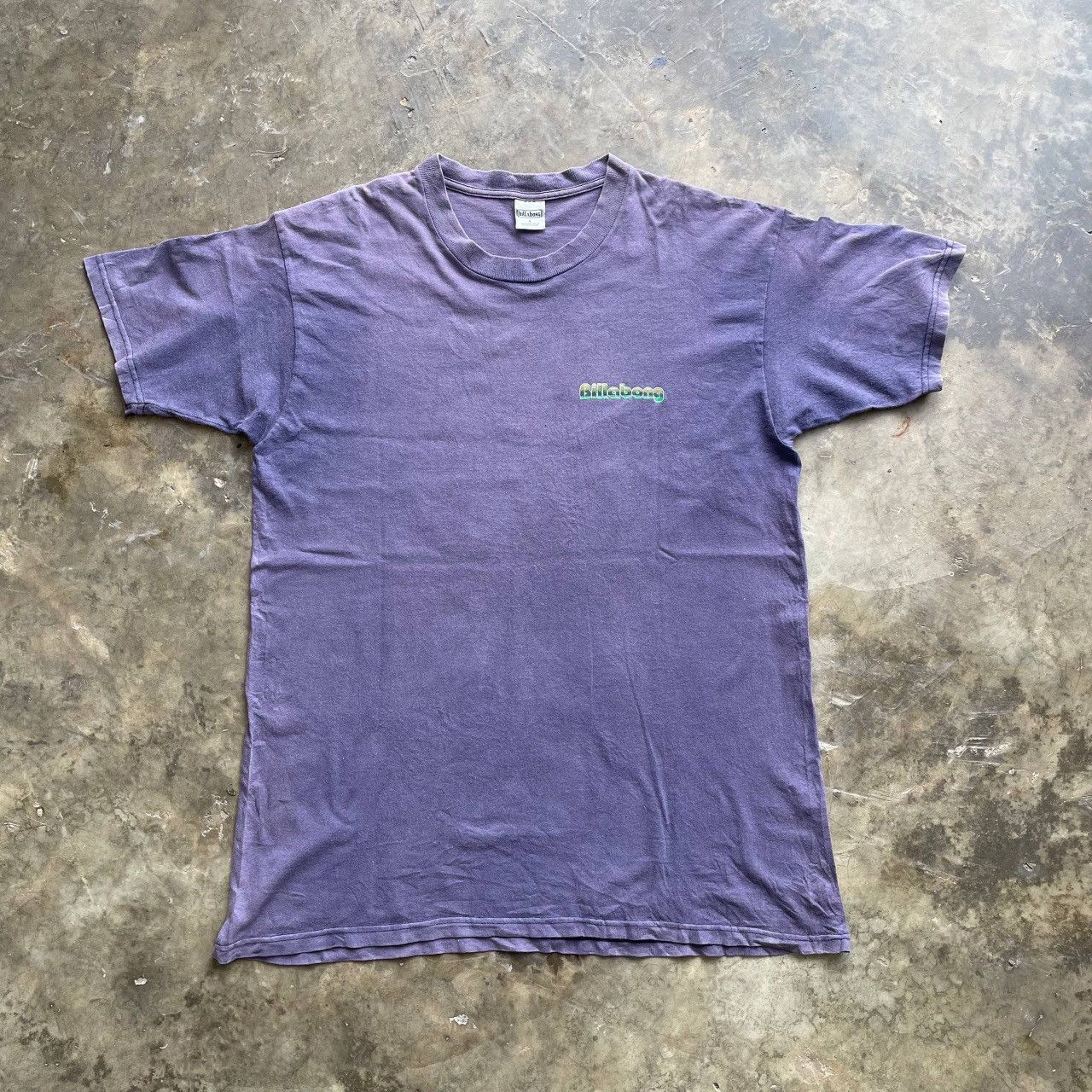 Billabong Vintage 90s billabong surf tshirt sun faded Size US L / EU 52-54 / 3 - 3 Thumbnail
