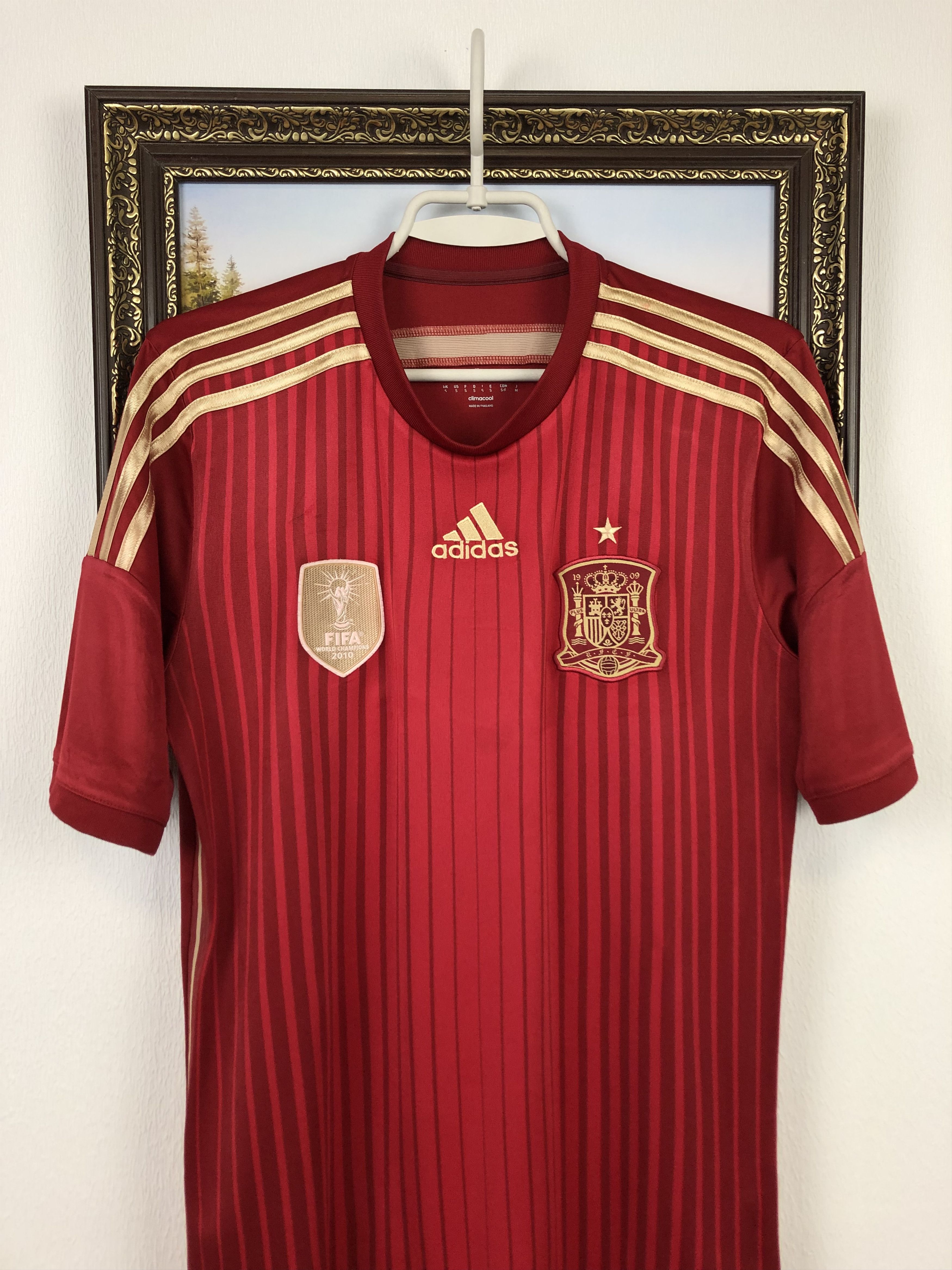 Adidas Spain Home football shirt 2014 Soccer Adidas Jersey Rare Size US S / EU 44-46 / 1 - 2 Thumbnail