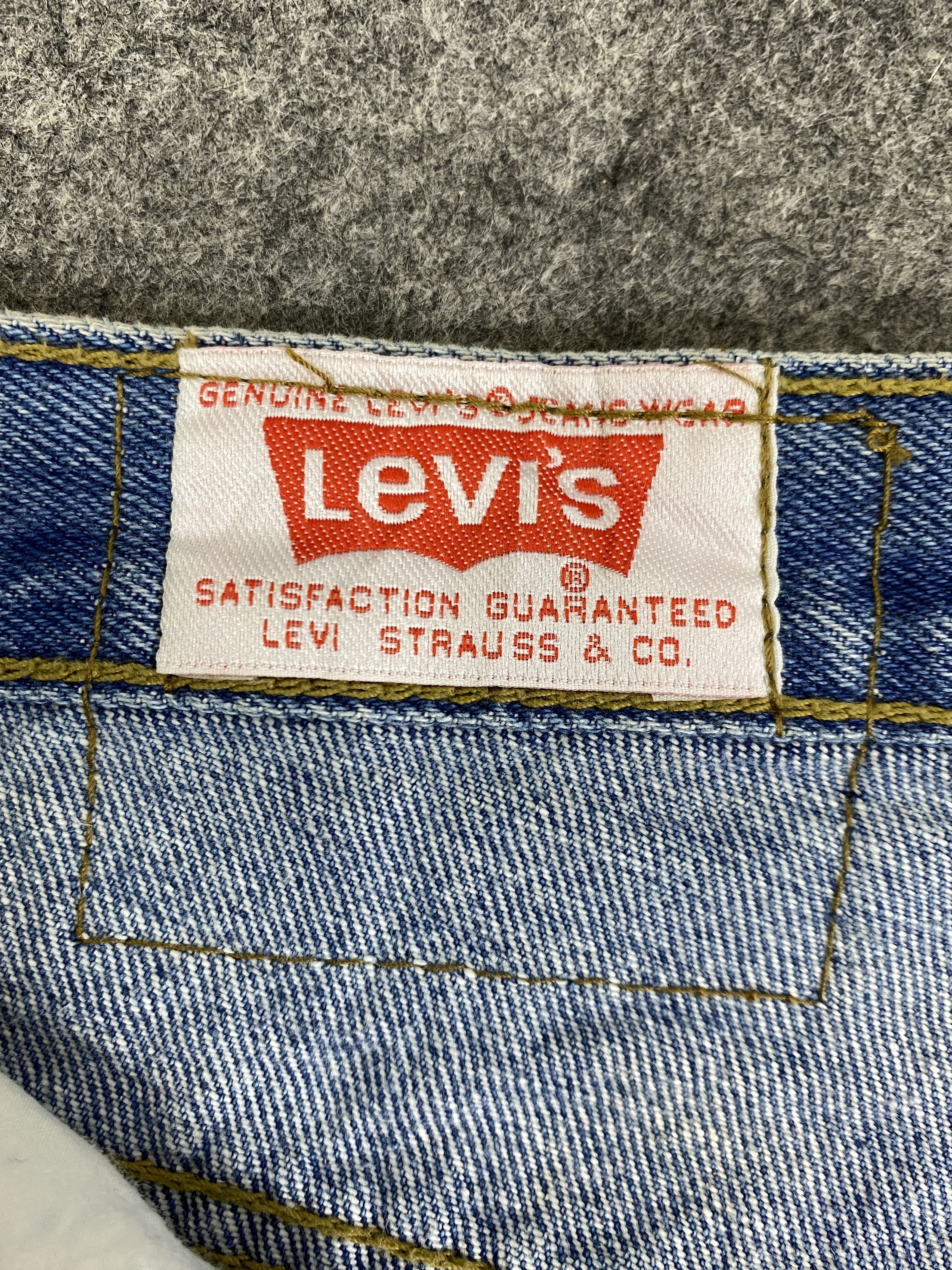 Levi's Blue Vintage Levis 501 Denim Jeans 29x33 - JN3159 Size US 29 - 9 Thumbnail