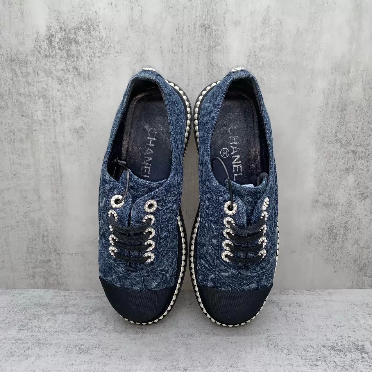 Chanel Chanel Camellia Pearl Denim Sneakers 37 EU 98 New Size US 6.5 / IT 36.5 - 6 Thumbnail