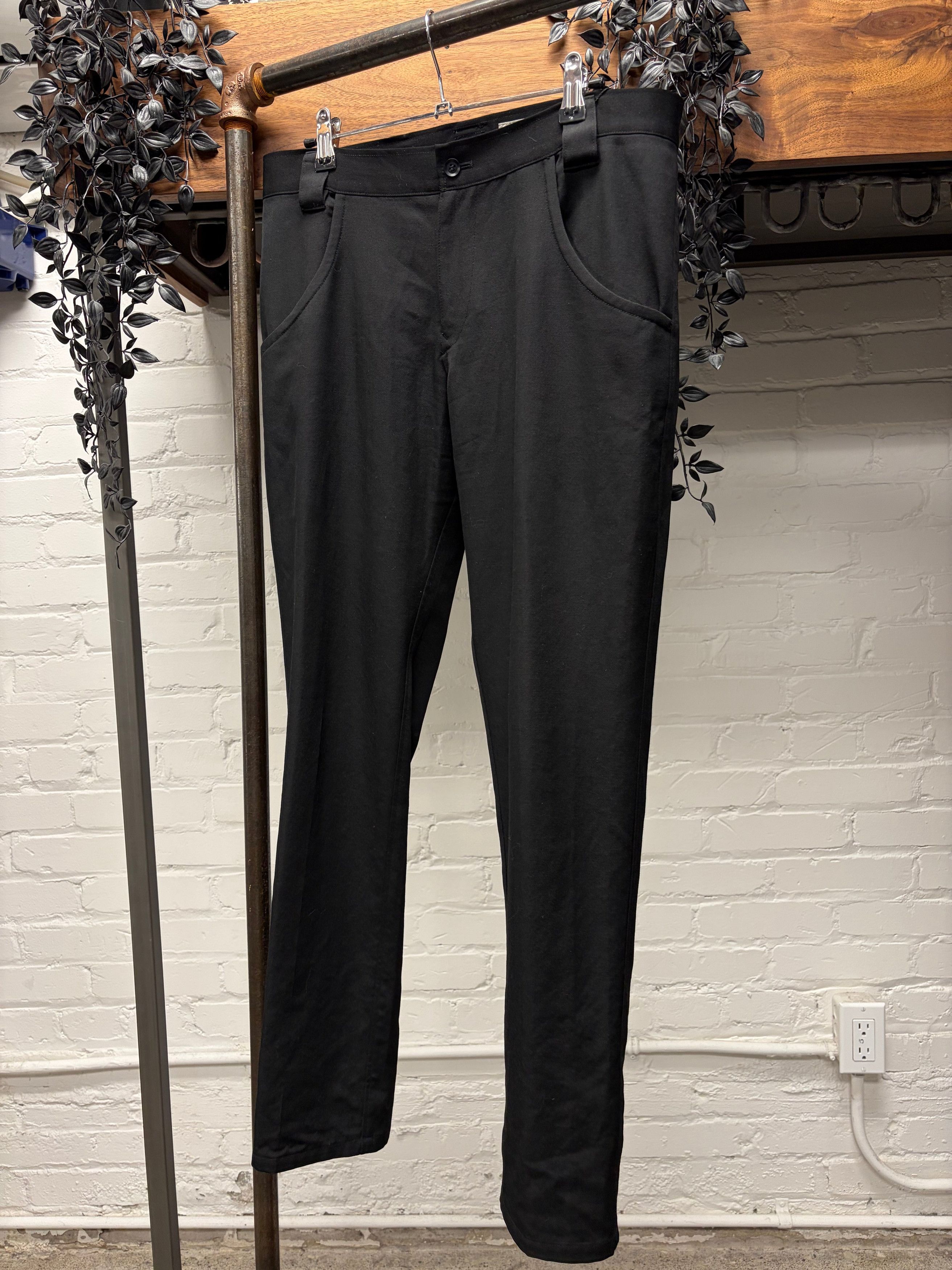 Yohji Yamamoto Yohji Yamamoto Mainline Pleated Black Straight Leg Trousers Size US 32 / EU 48 - 1 Thumbnail