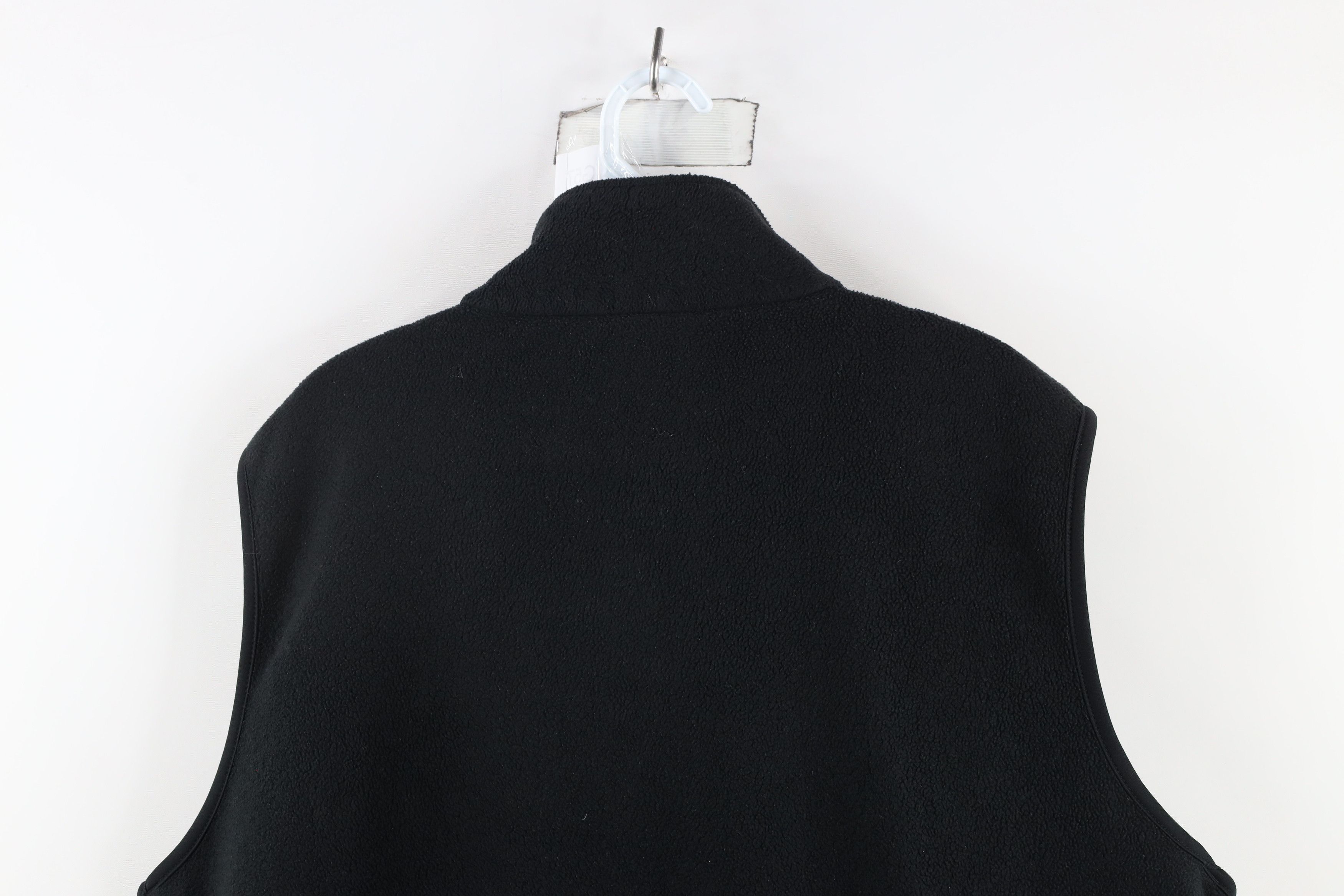 Vintage × Woolrich Woolen Mills Vintage 90s Woolrich Faded Full Zip Fleece Vest Jacket Black Size US L / EU 52-54 / 3 - 11 Thumbnail