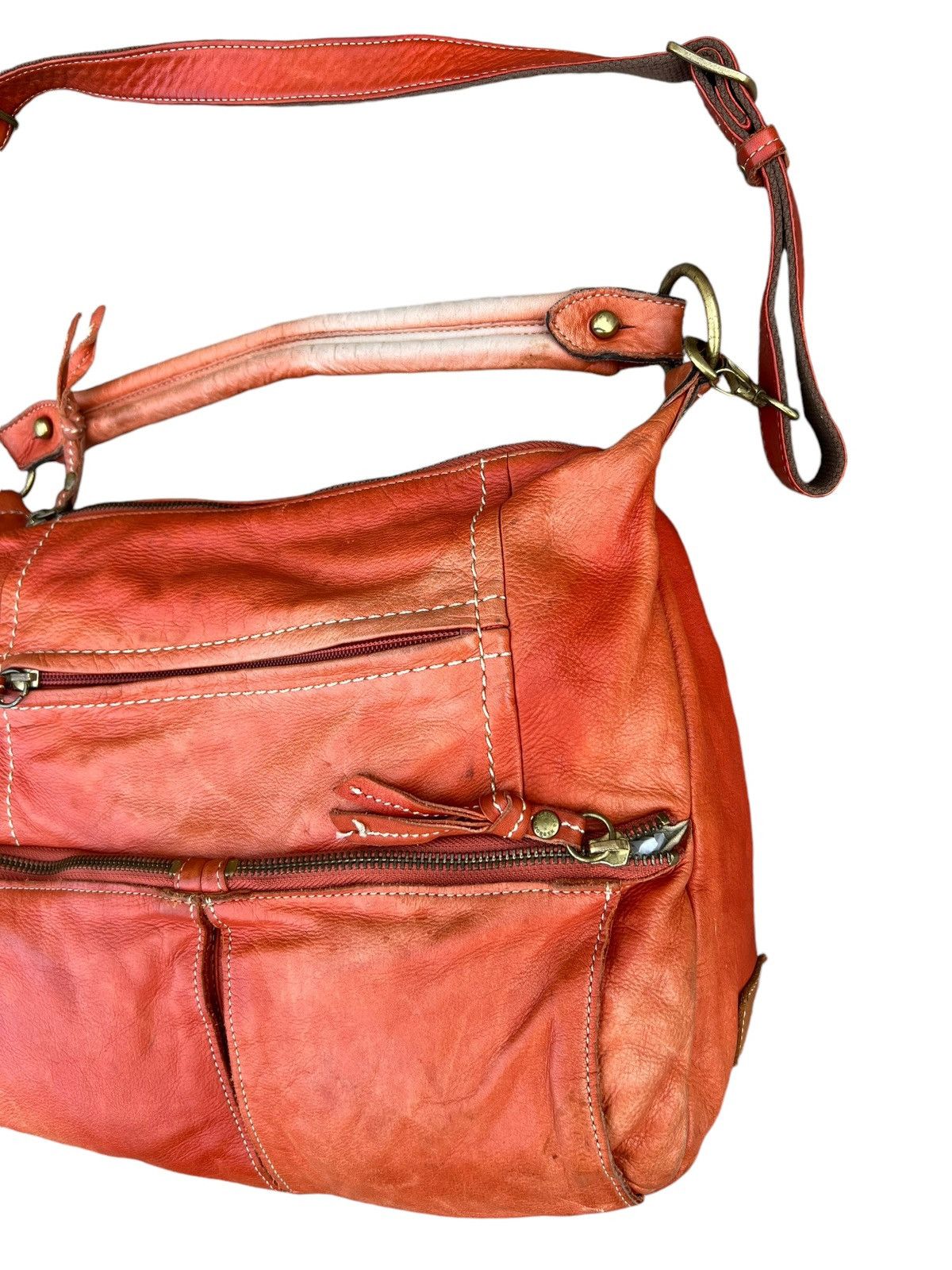 Leather Kissora Japan Sun Faded Patina Leather 2 Way Sling Bag Size ONE SIZE - 7 Thumbnail