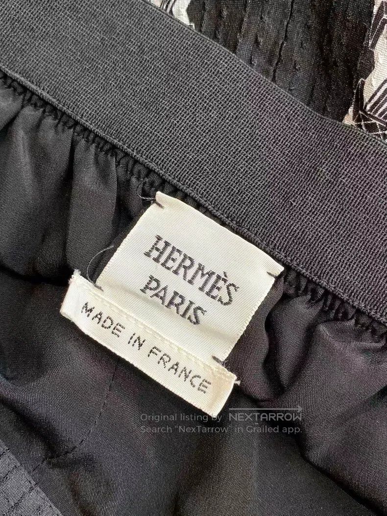 Hermes Hermes Silk Black Lock Closure Printed Full Print Mulberry Size 24" / US 00 / IT 34 - 5 Thumbnail