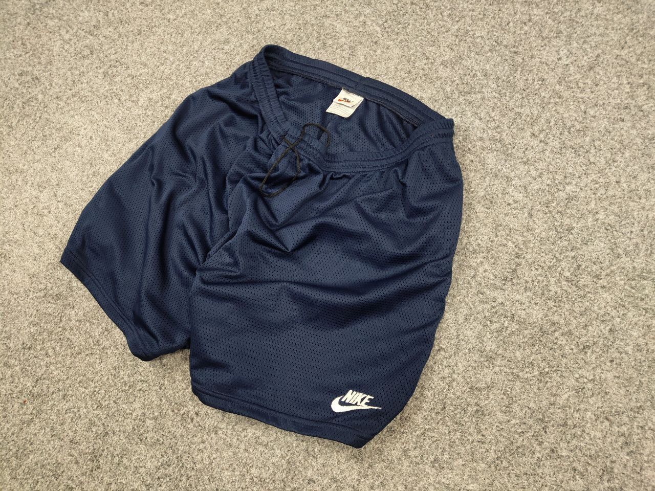 Nike Vintage Nike Shorts Logo swoosh casual Y2K Streetwear Size US 36 / EU 52 - 3 Thumbnail