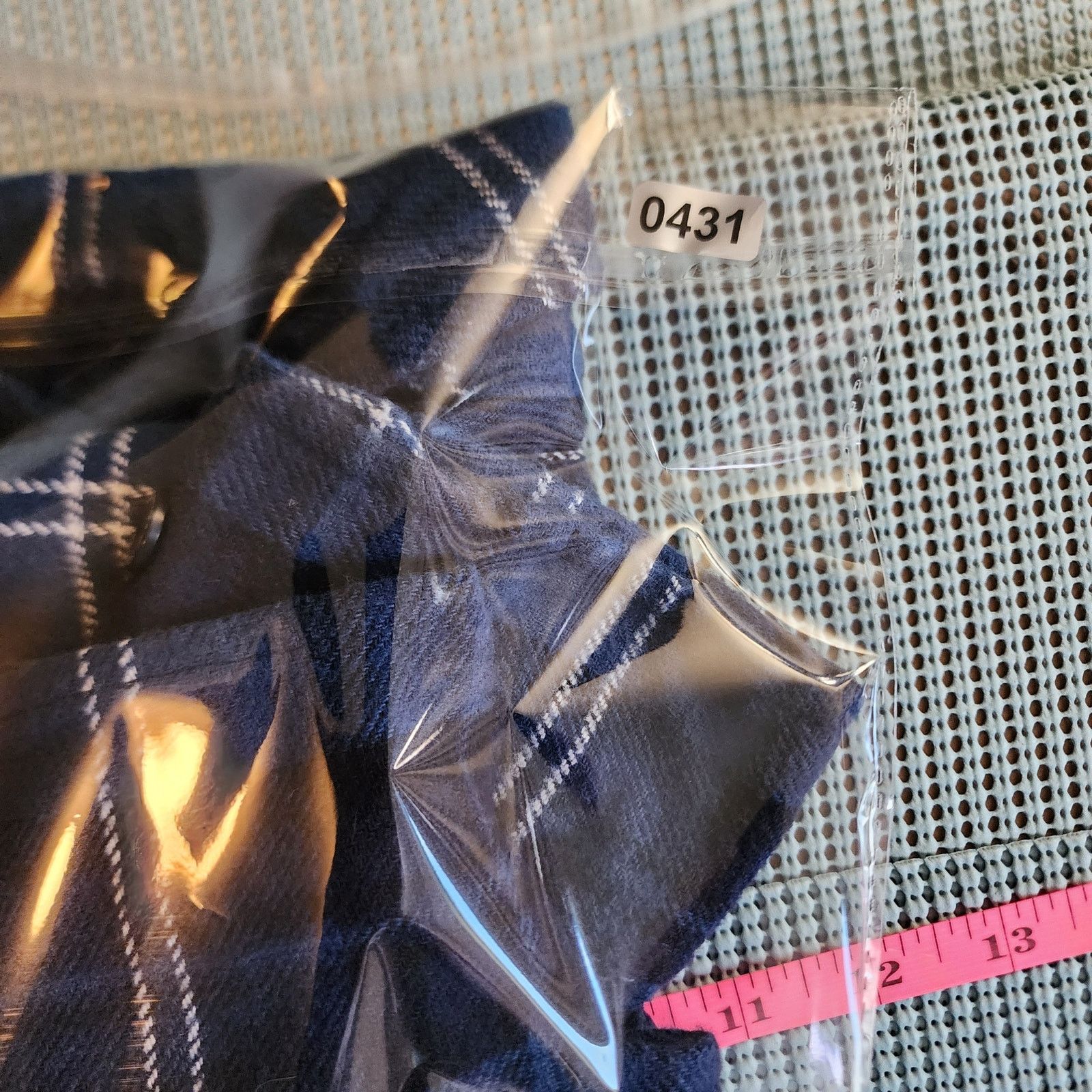 Eddie Bauer Eddie Bauer L Men's Blue Plaid Outdoor Shirt Size US L / EU 52-54 / 3 - 6 Thumbnail