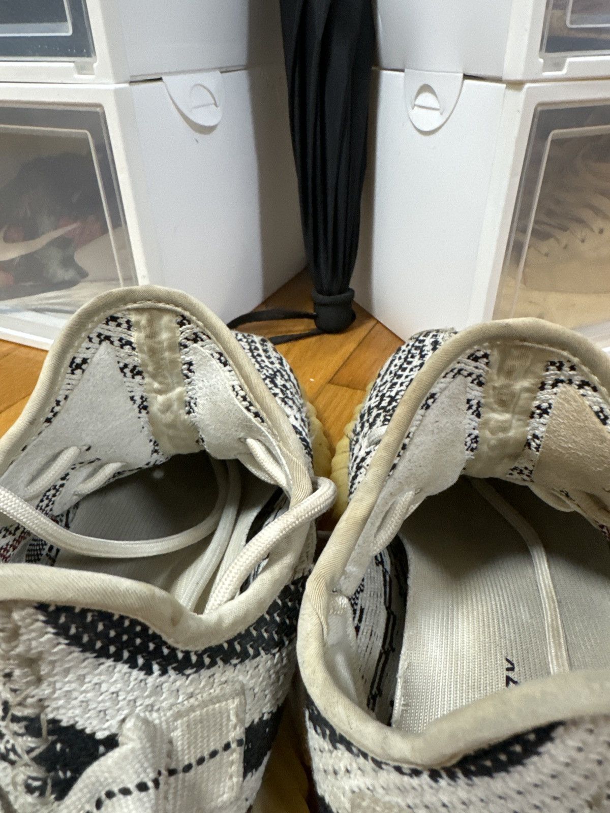 Adidas × Yeezy Yeezy boost 350 V2 zebra Size US 9 / EU 42 - 9 Thumbnail