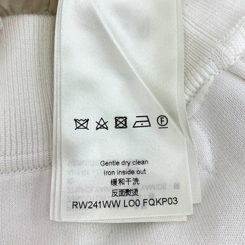 Louis Vuitton Louis Vuitton size s 24 white logo embossed cotton lace-up Size 24" / US 00 / IT 34 - 7 Thumbnail