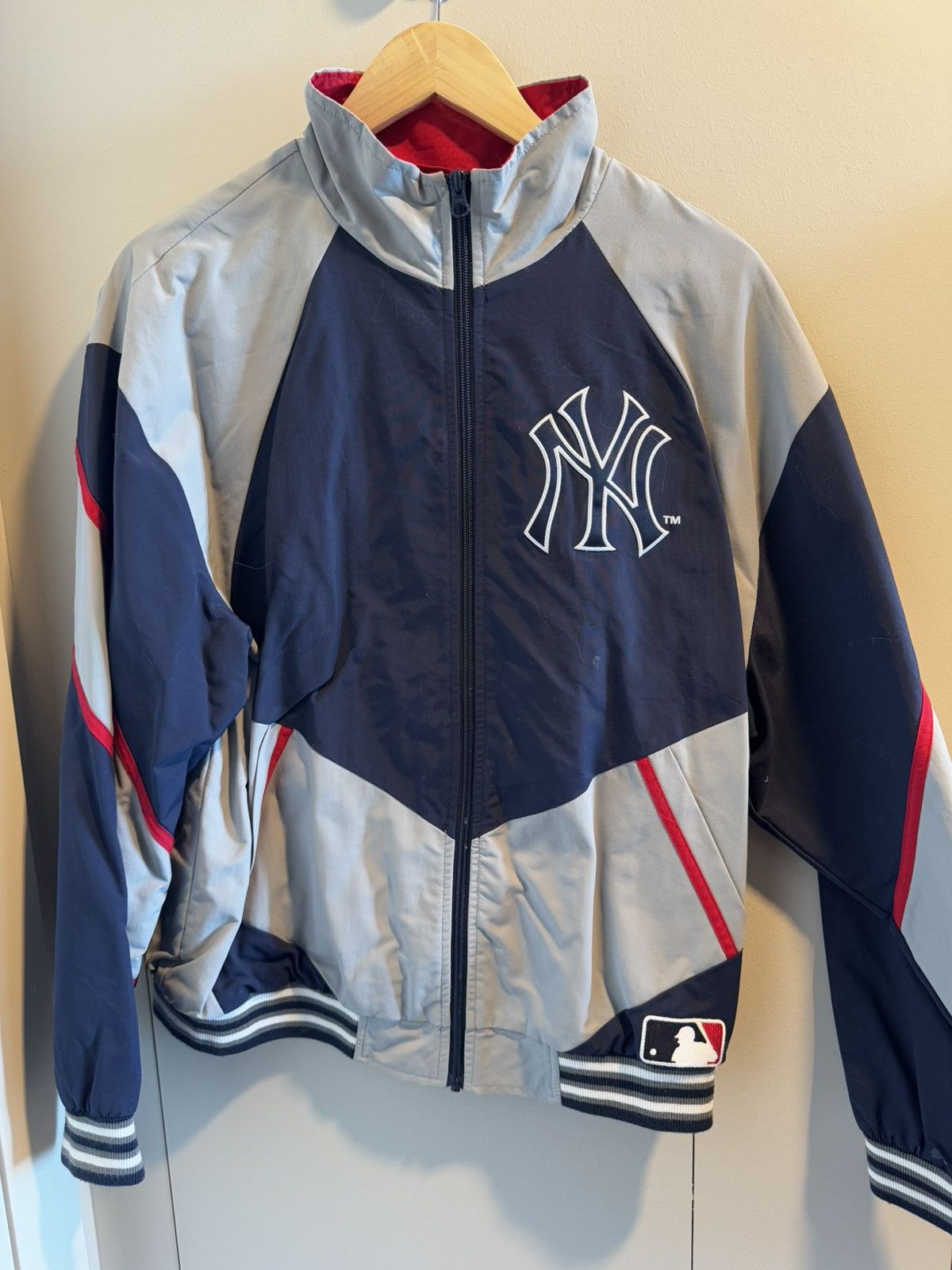Supreme 2021 Supreme x New York Yankees Track Jacket 'Navy' Size US M / EU 48-50 / 2 - 1 Thumbnail
